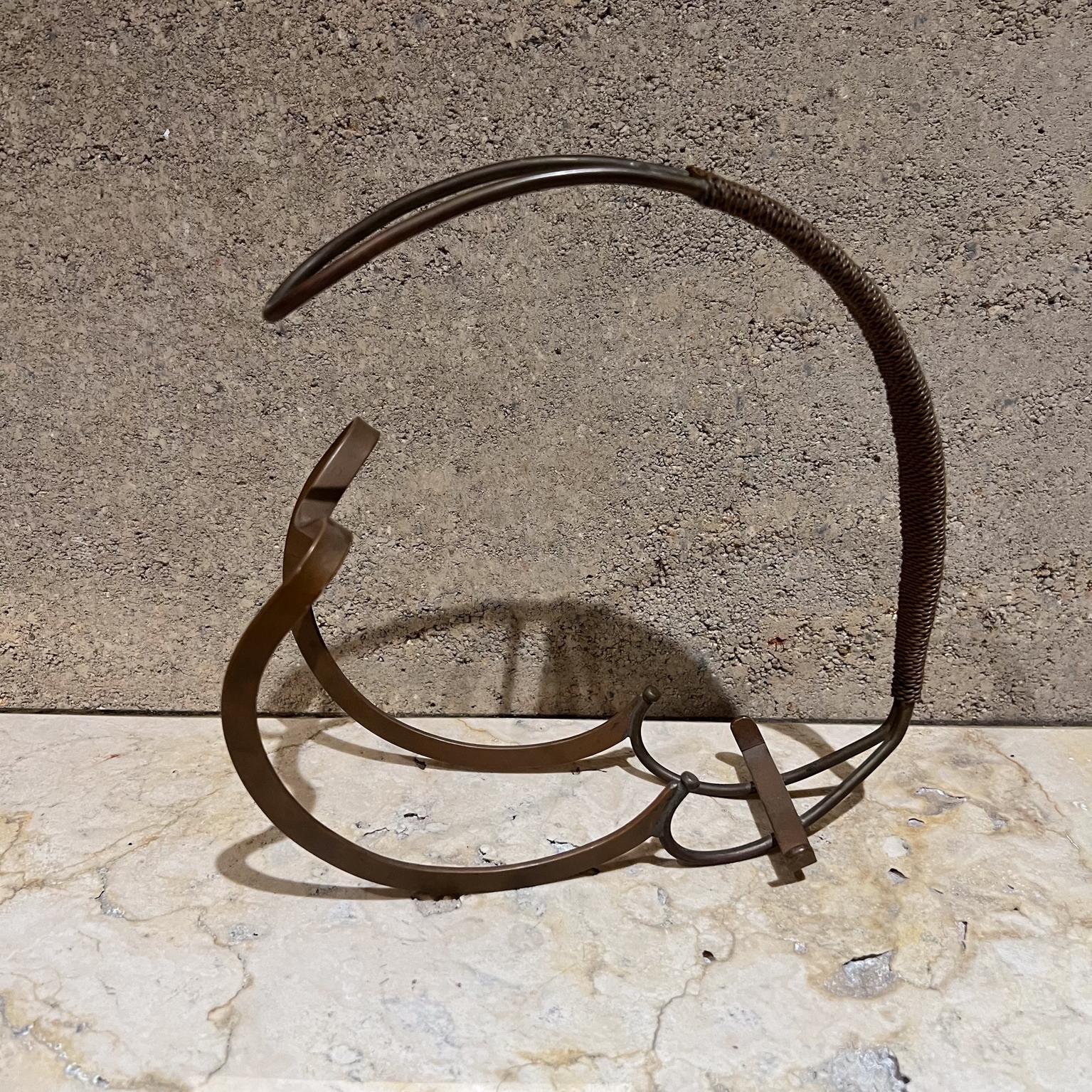 1960s French Art Deco Sculptural Wine Bottle Holder Woven Copper For Sale 6