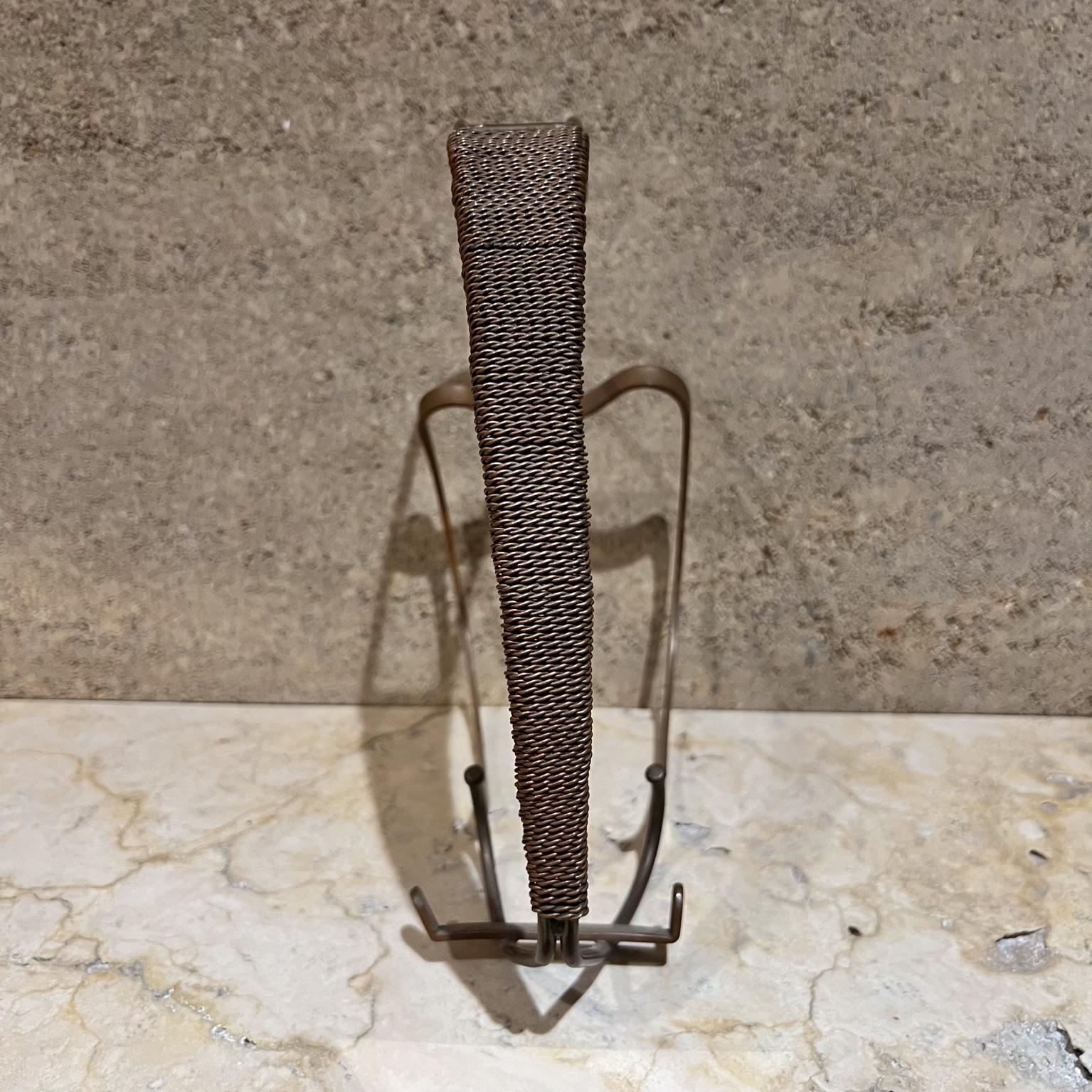 1960s French Art Deco Sculptural Wine Bottle Holder Woven Copper In Good Condition For Sale In Chula Vista, CA