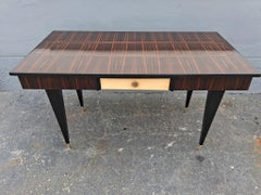 Schreibtisch im französischen Art-Déco-Stil der 1960er Jahre aus exotischem Makassar-Ebenholz