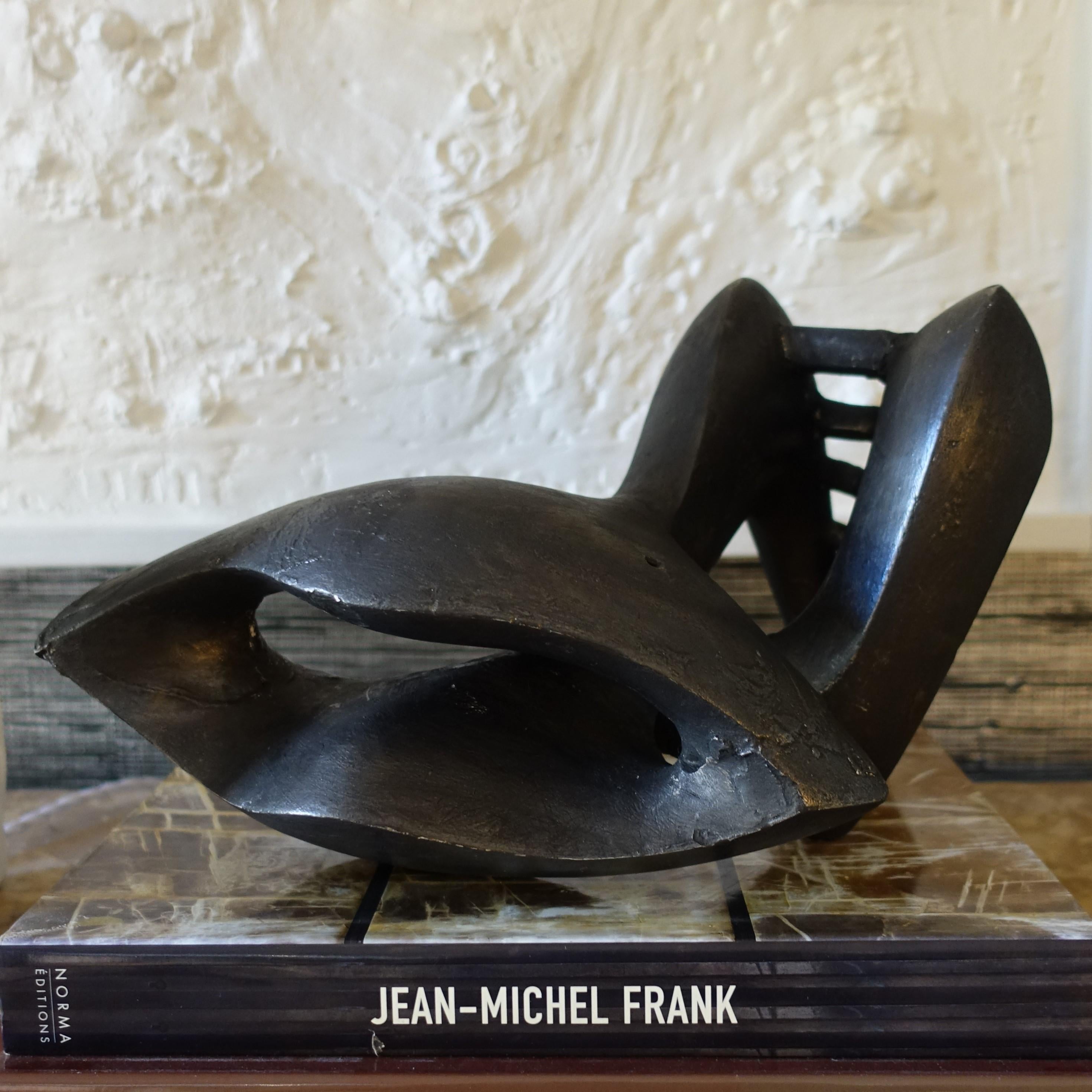 Graphite black plaster abstract sculpture in perfect condition with some very small missing parts and vintage patina, artist unknown, France, circa 1960s.