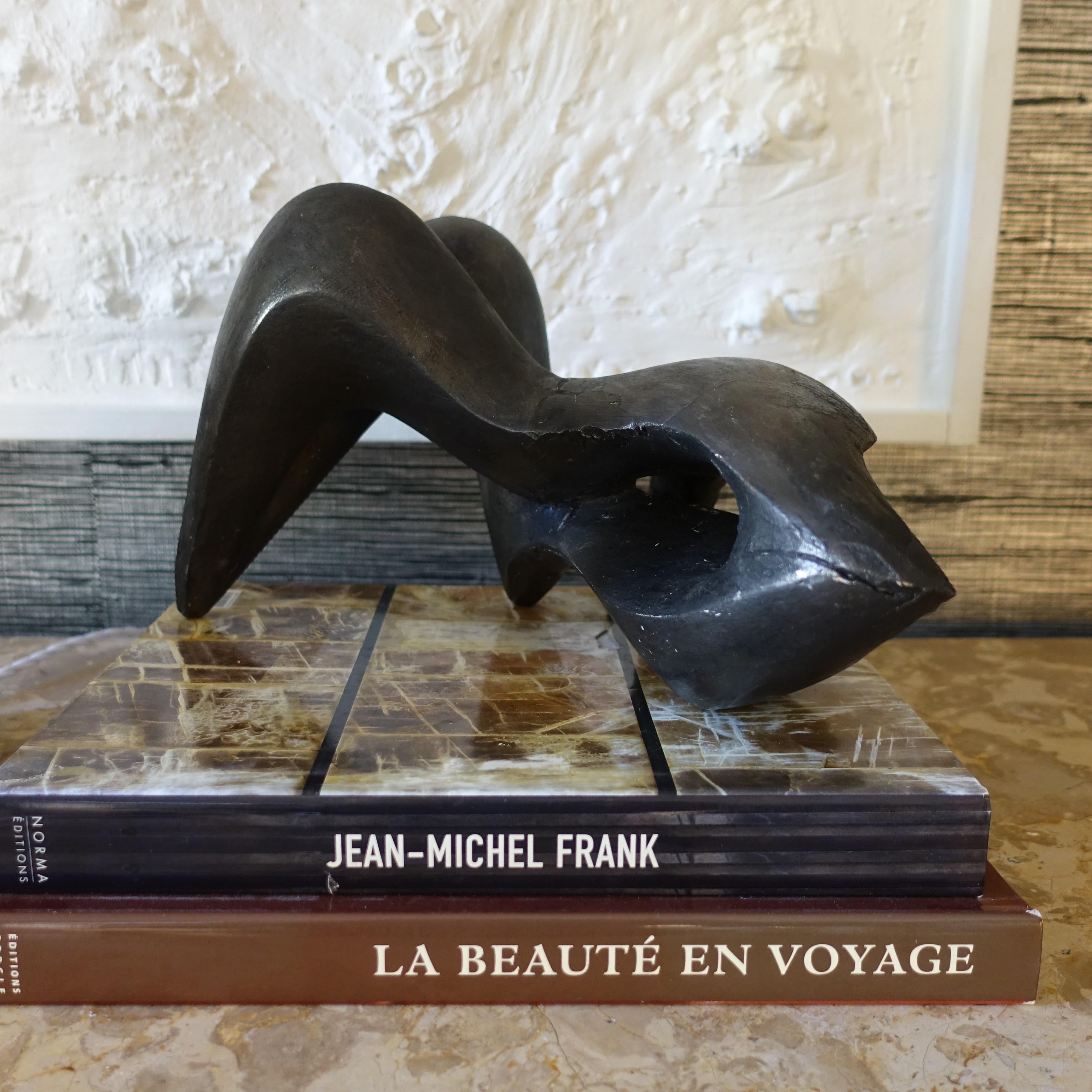 1960s French Black Plaster Abstract Sculpture In Good Condition In Firenze, IT