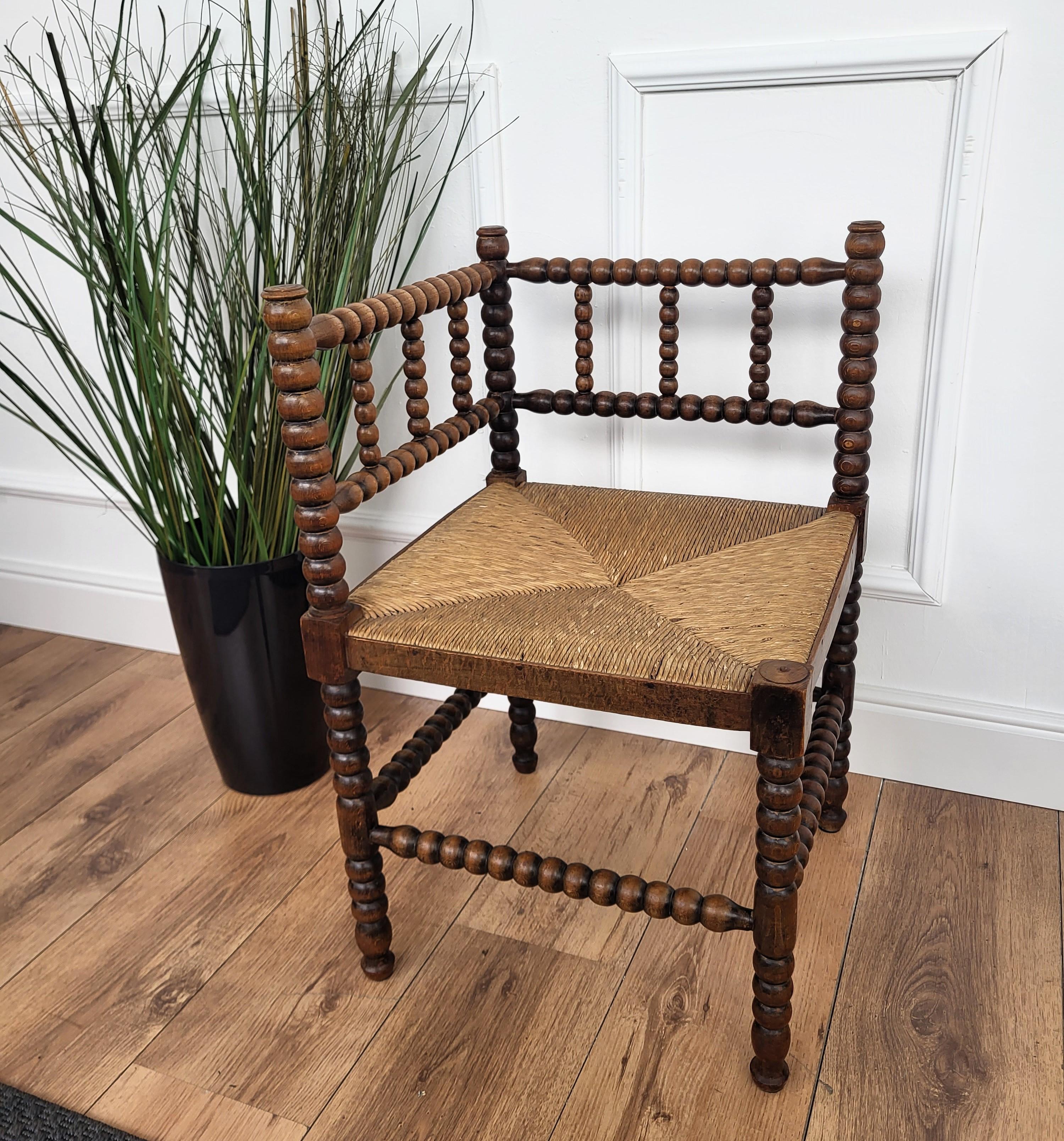 Mid-Century Modern 1960s French Bobbin Turned Stick and Ball Wood Rush Corner Chair