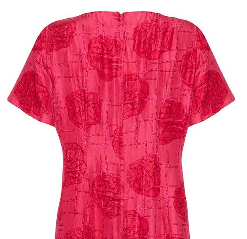 Vestido con estampado de rosas de seda de los años 60 de la Boutique francesa Jacques Cerise en Bueno estado para la venta en London, GB