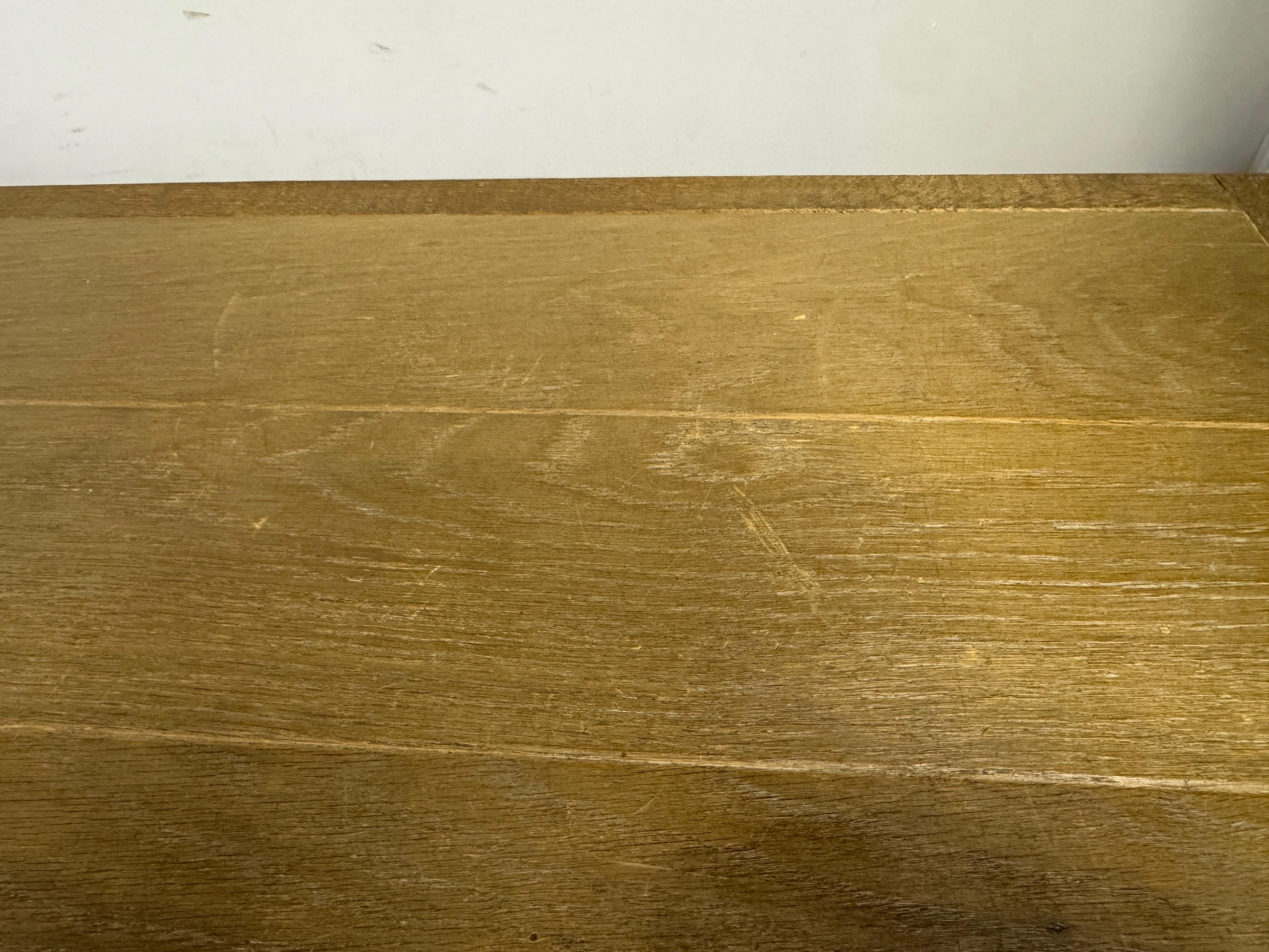 Credenza francese brutalista anni '60 in Oak in stile alpino in vendita 11
