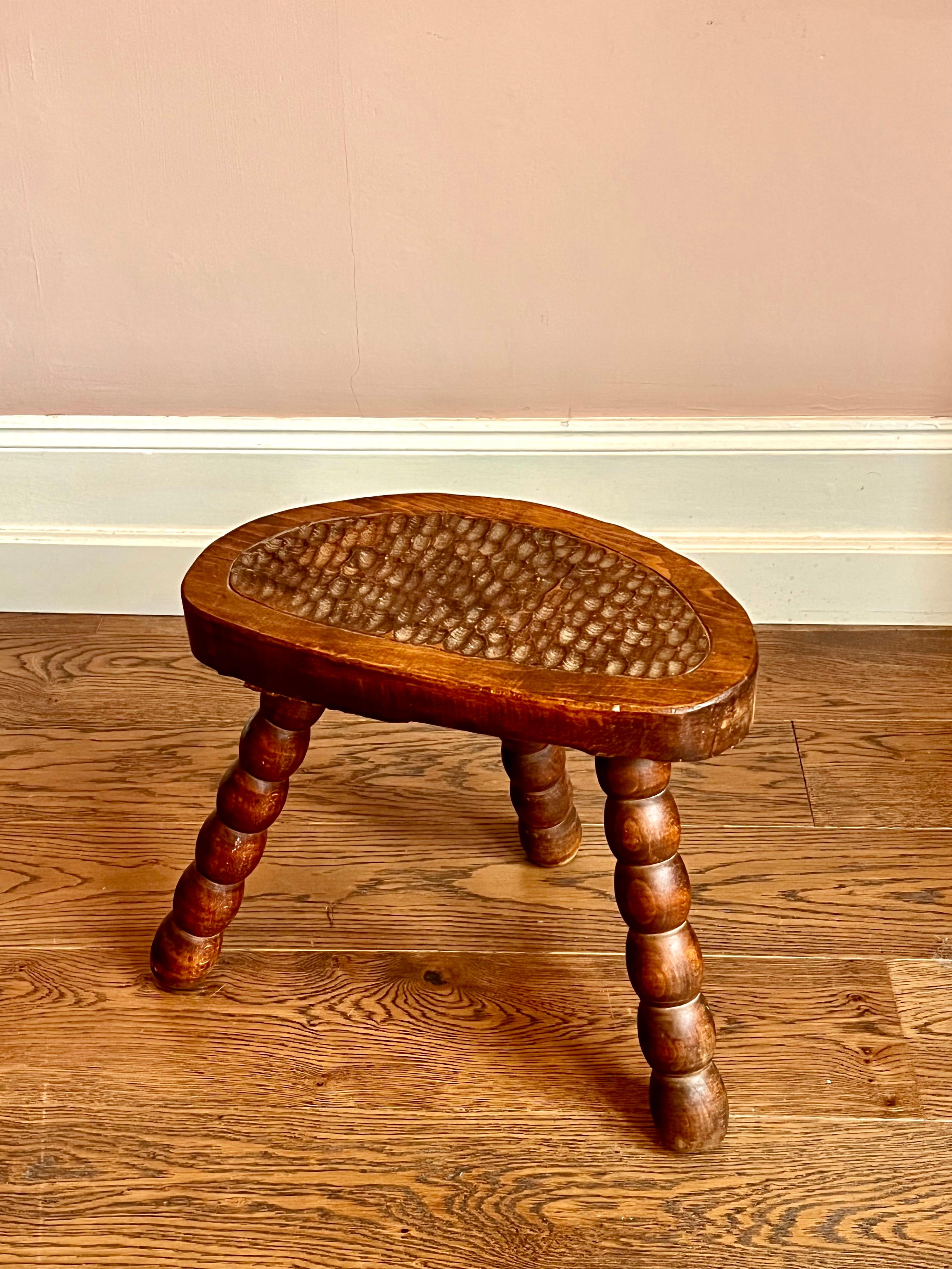 Hand-Carved 1960s French Brutalist Tripod Stool For Sale