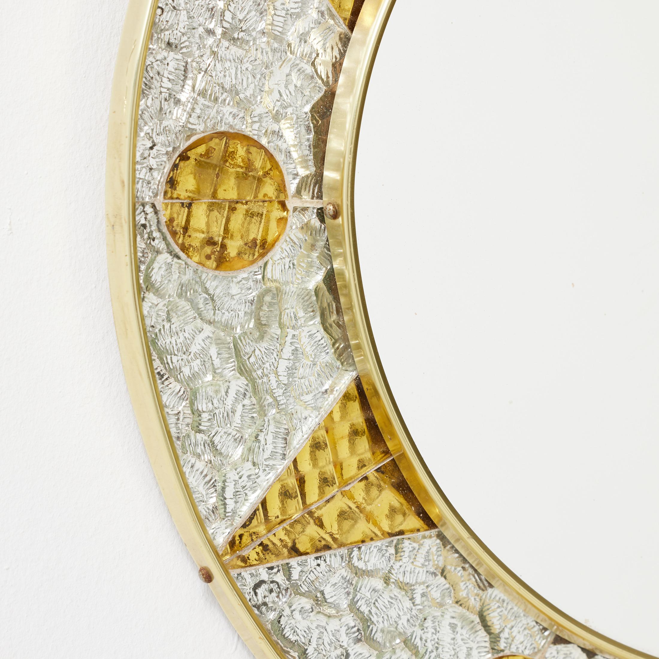 1960s French Circular Mirror with Embossed Geometric Metal Frame For Sale 4