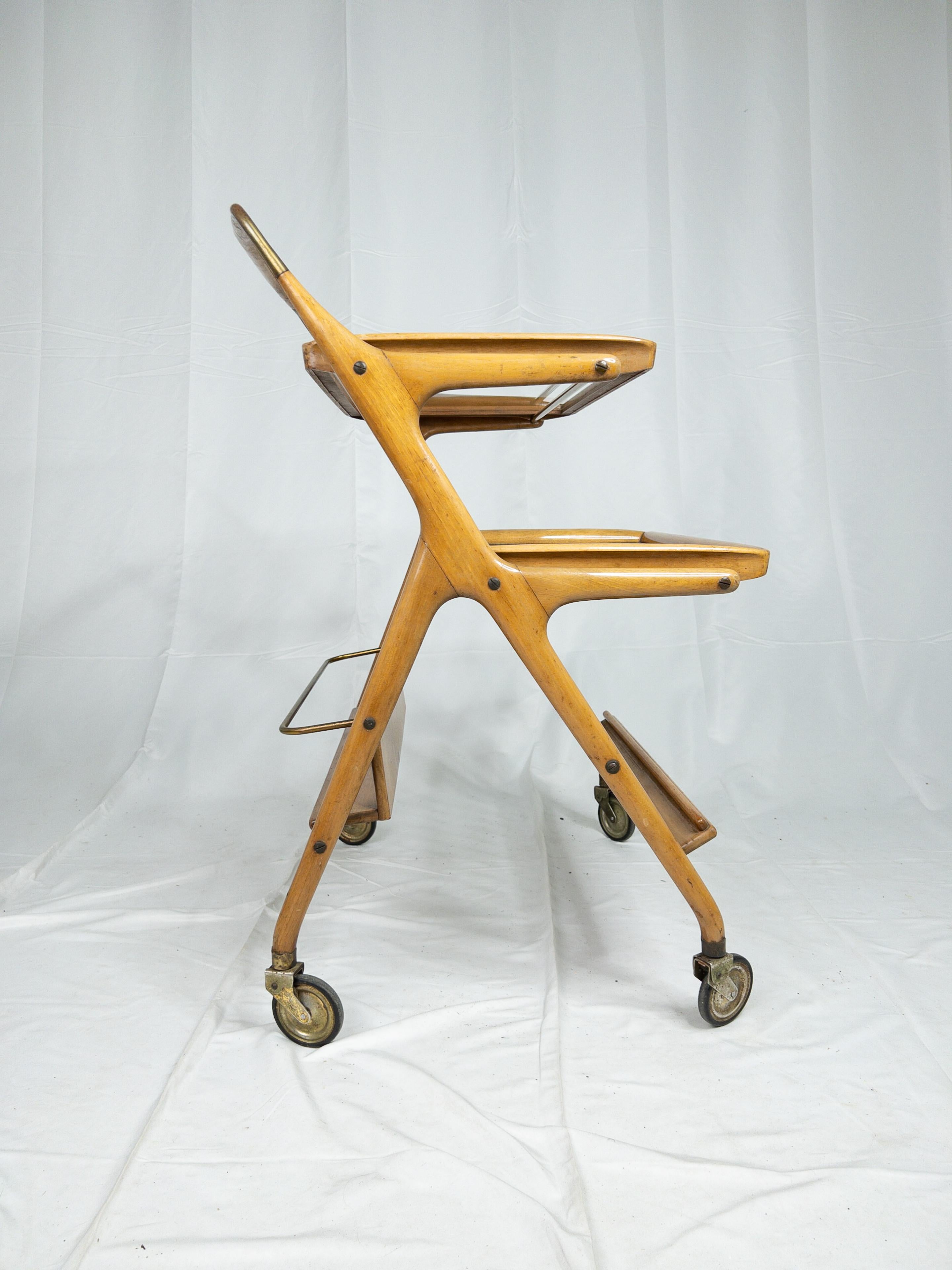 1960’s French Collapsible Wooden Bar Cart For Sale 8