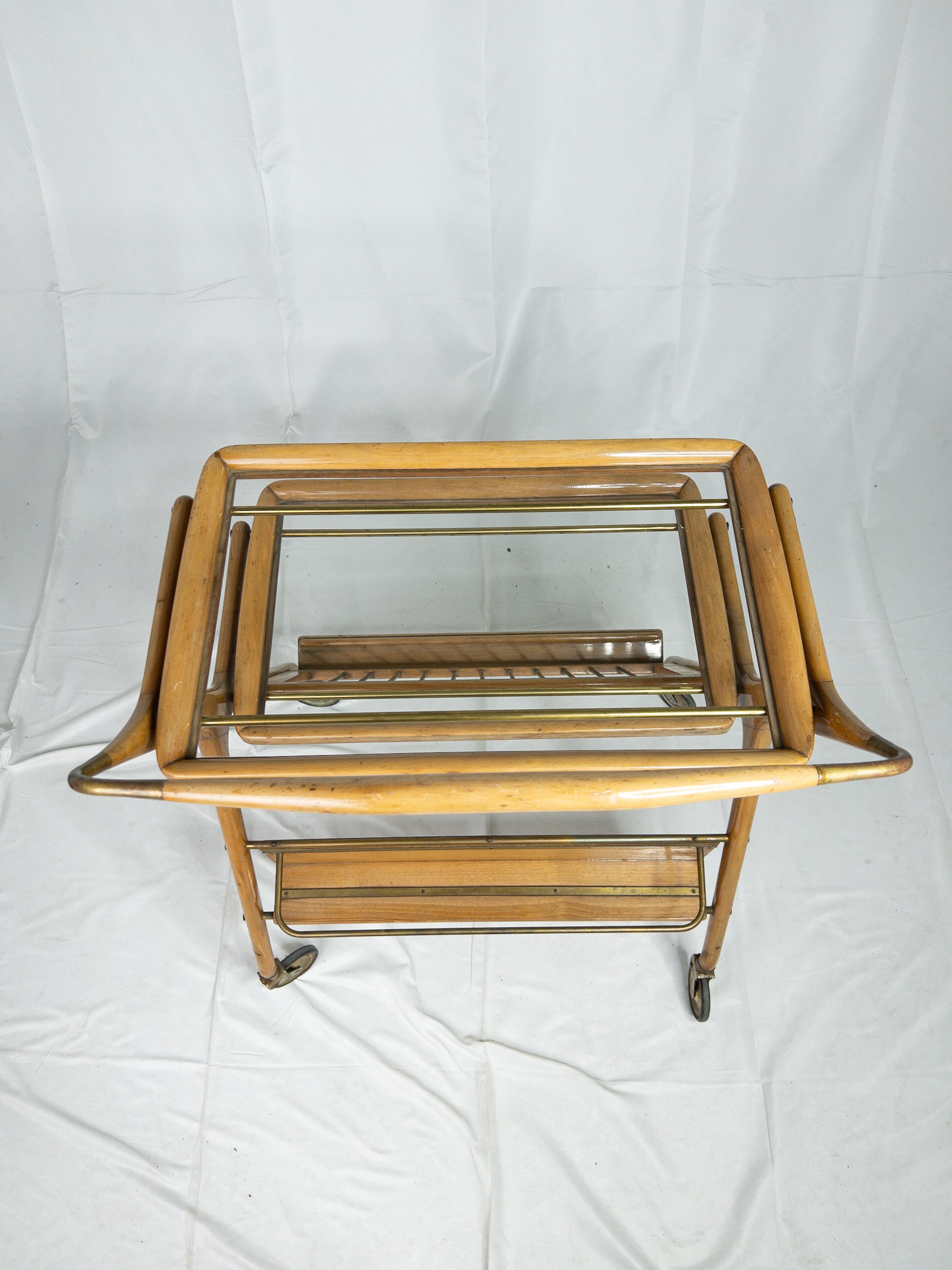 1960’s French Collapsible Wooden Bar Cart For Sale 1
