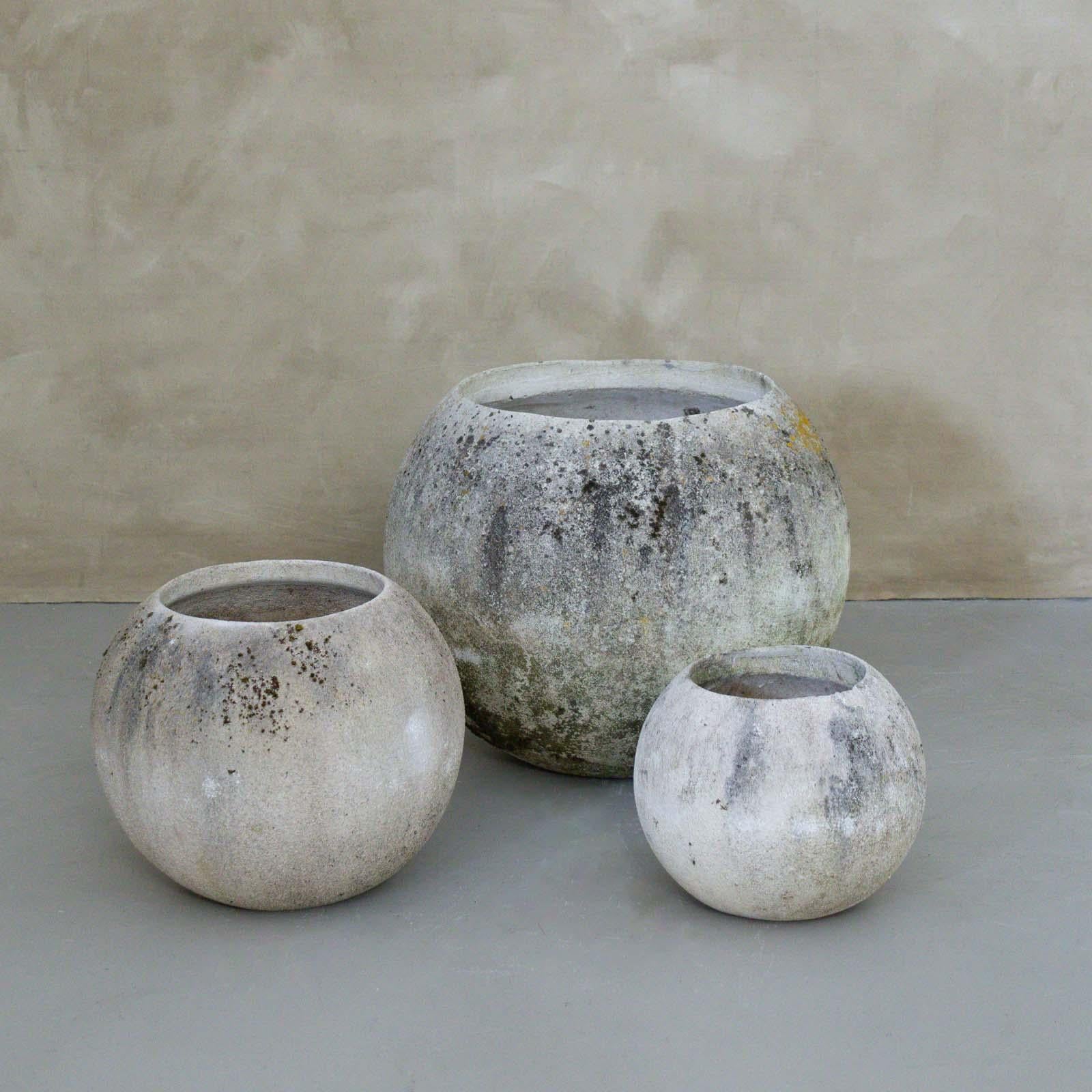 1960's French Concrete Ball Planter, Large In Good Condition In Los Angeles, CA