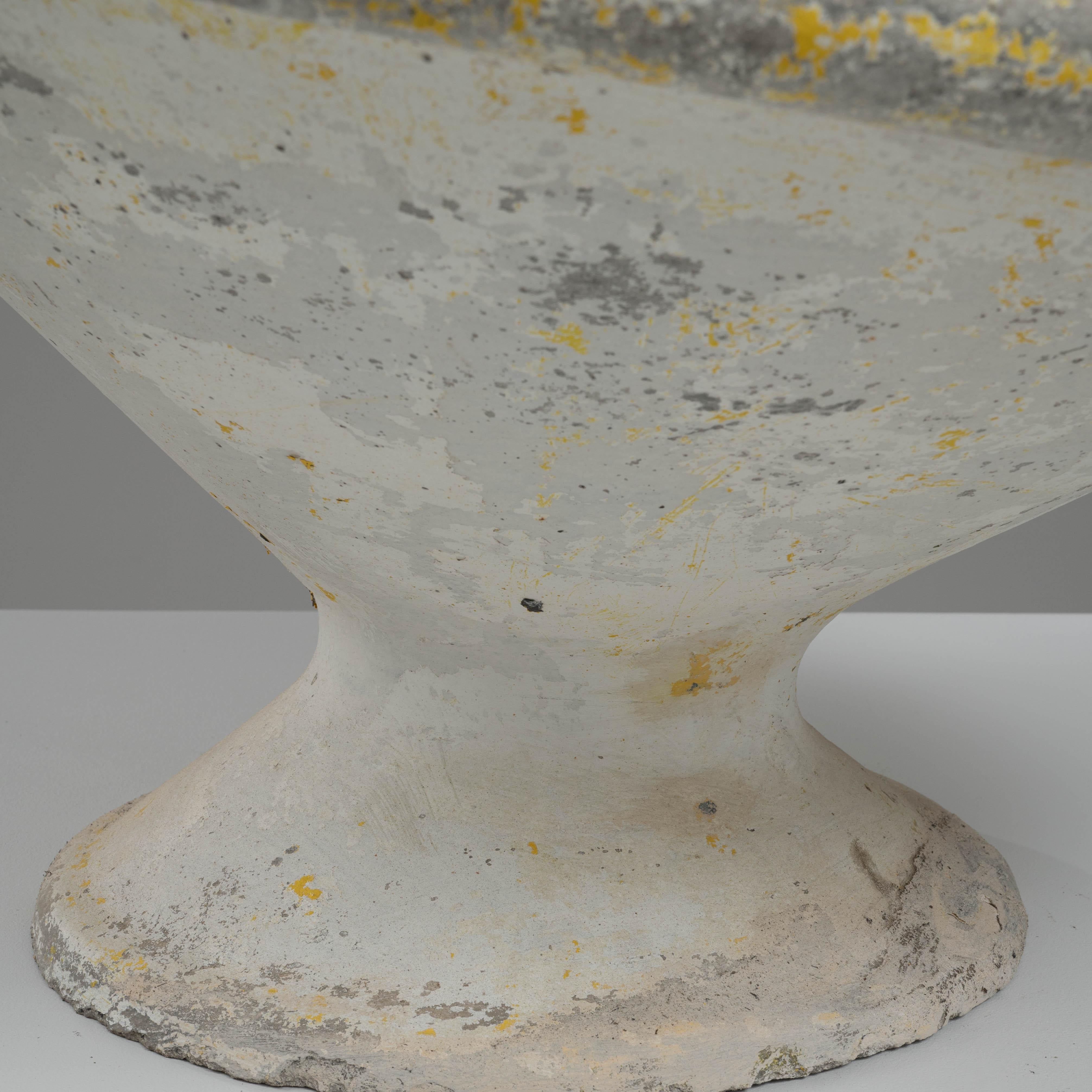 1960s French Concrete Planter By Willy Guhl For Sale 4