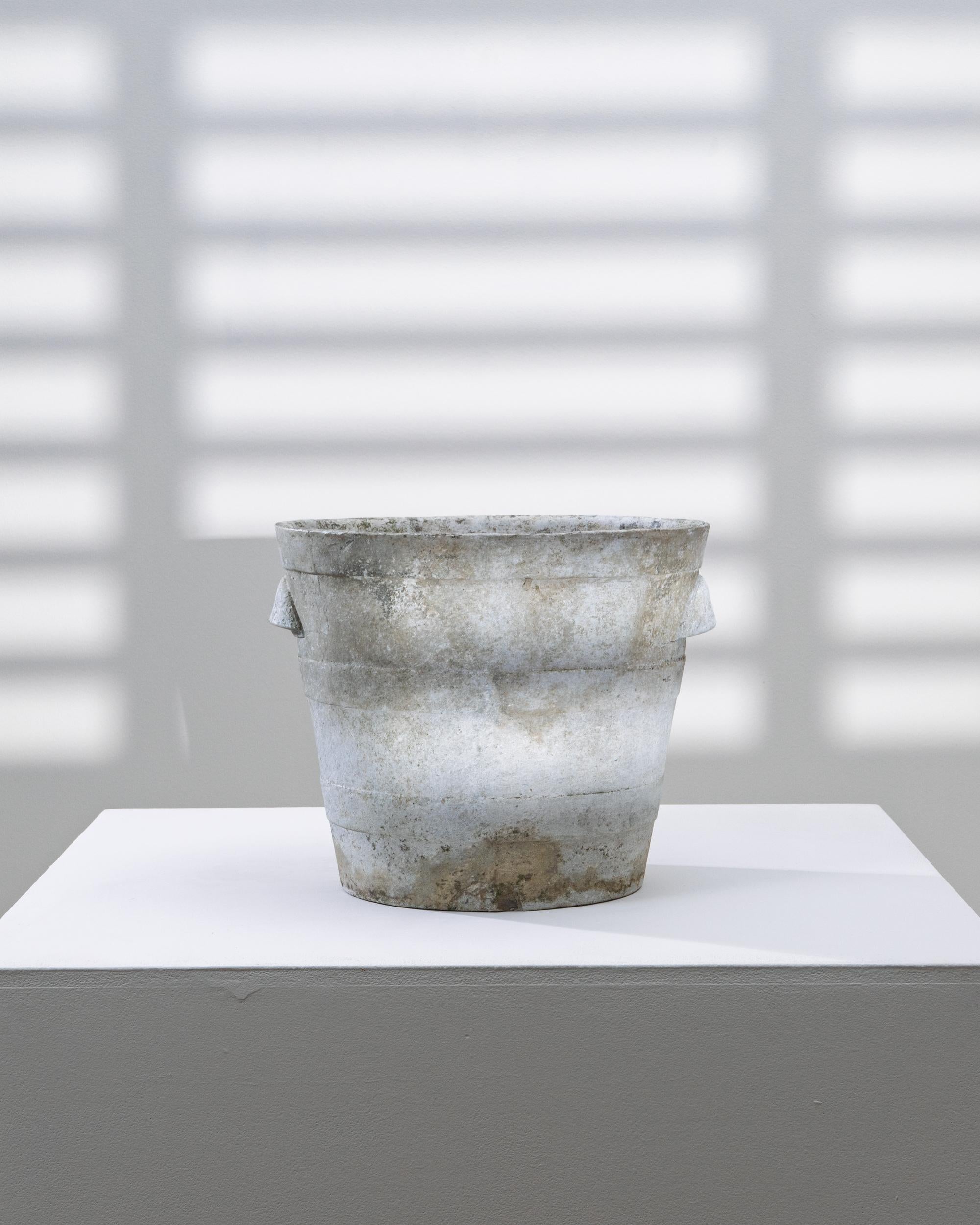 1960s French Concrete Planter In condizioni buone in vendita a High Point, NC