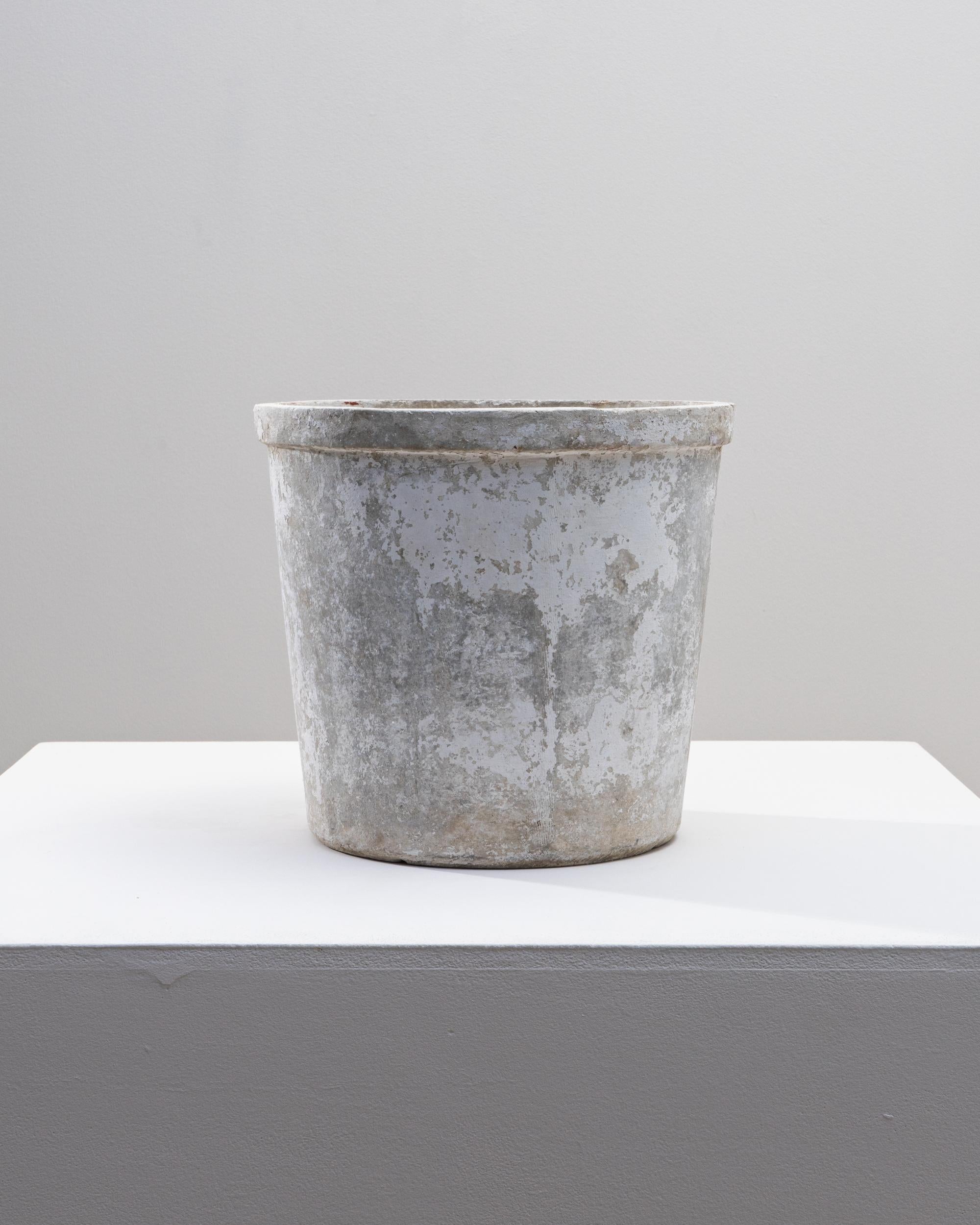 Calcestruzzo 1960s French Concrete Planter in vendita