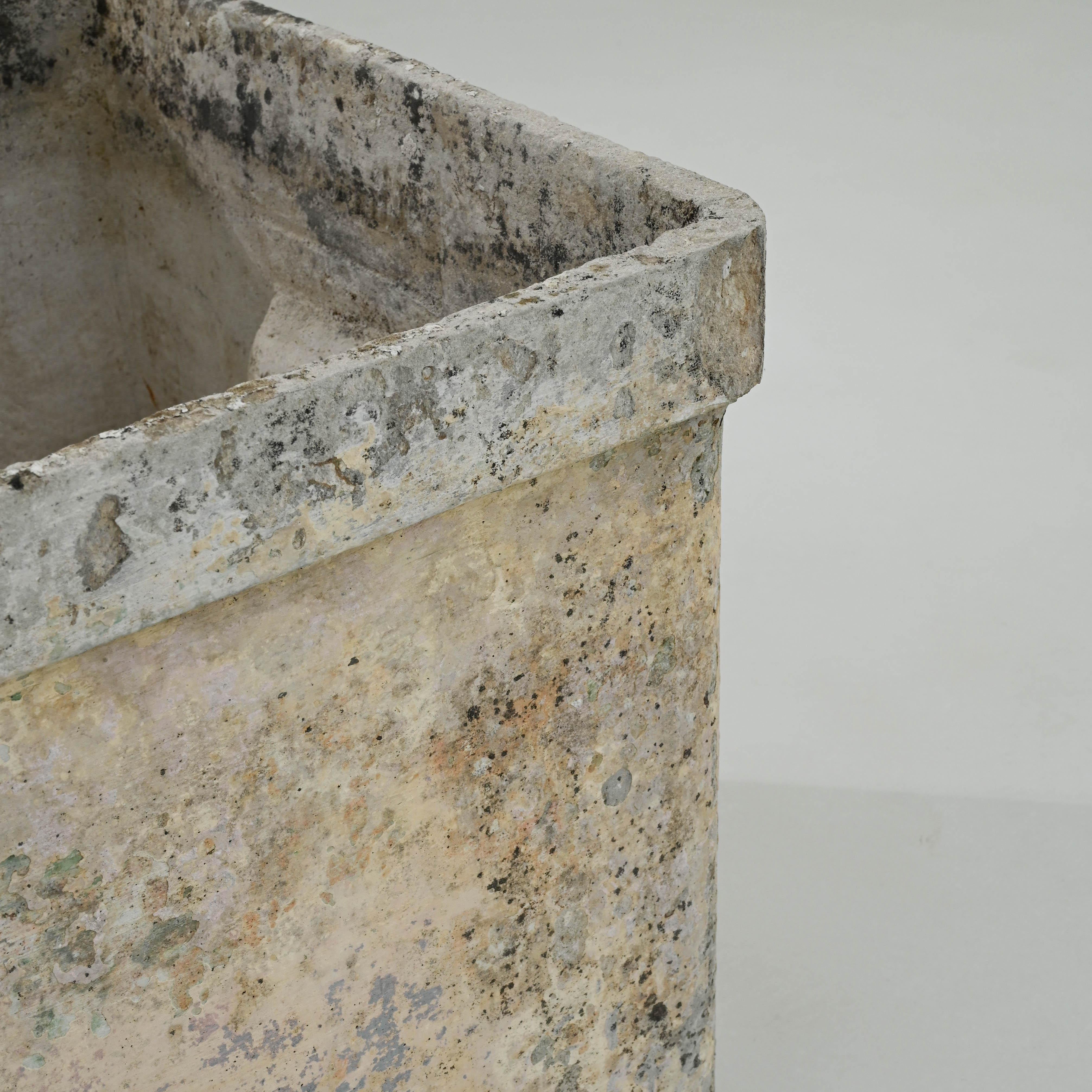 1960s French Concrete Planter For Sale 3