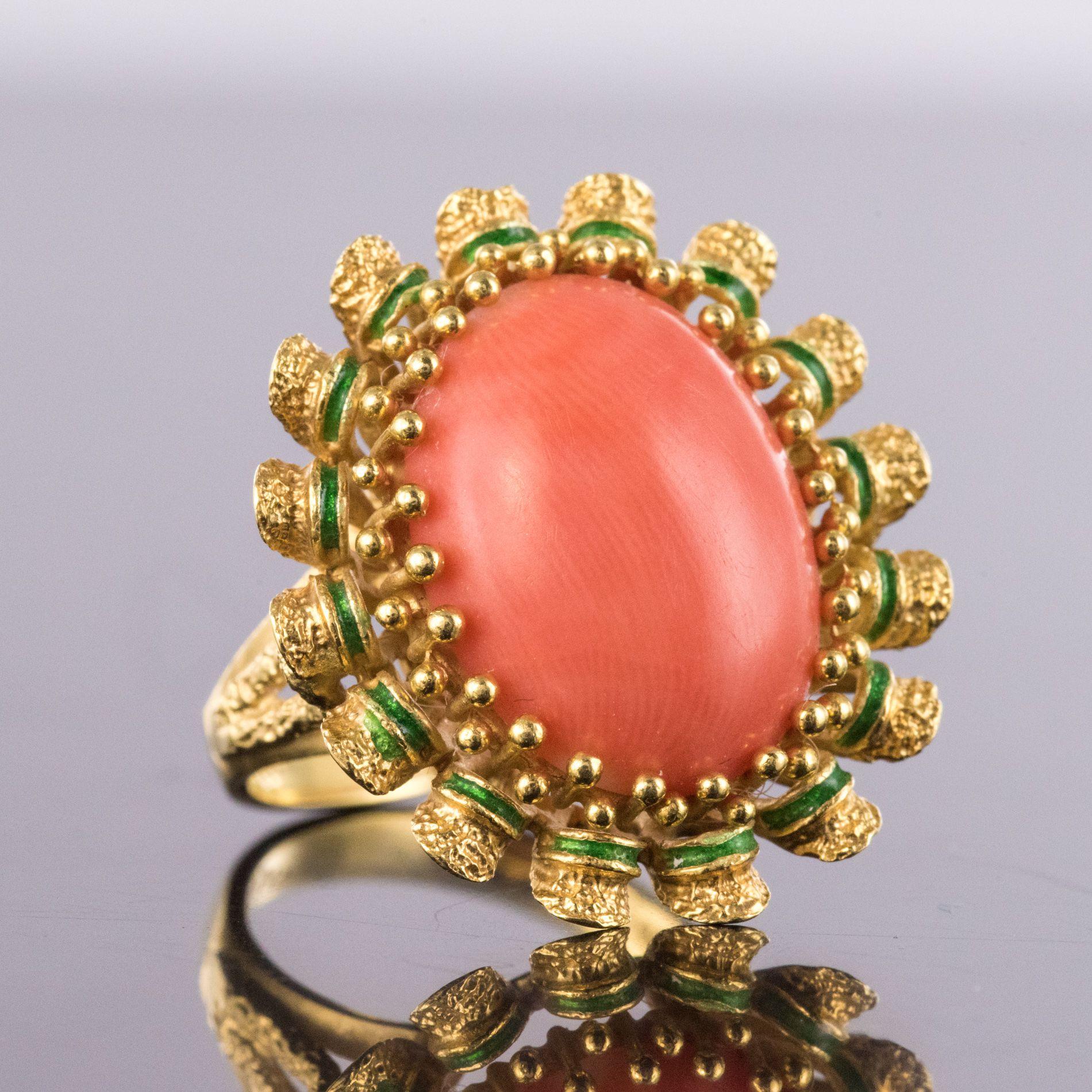 1960s French Coral Green Enamel Gold Ring 6