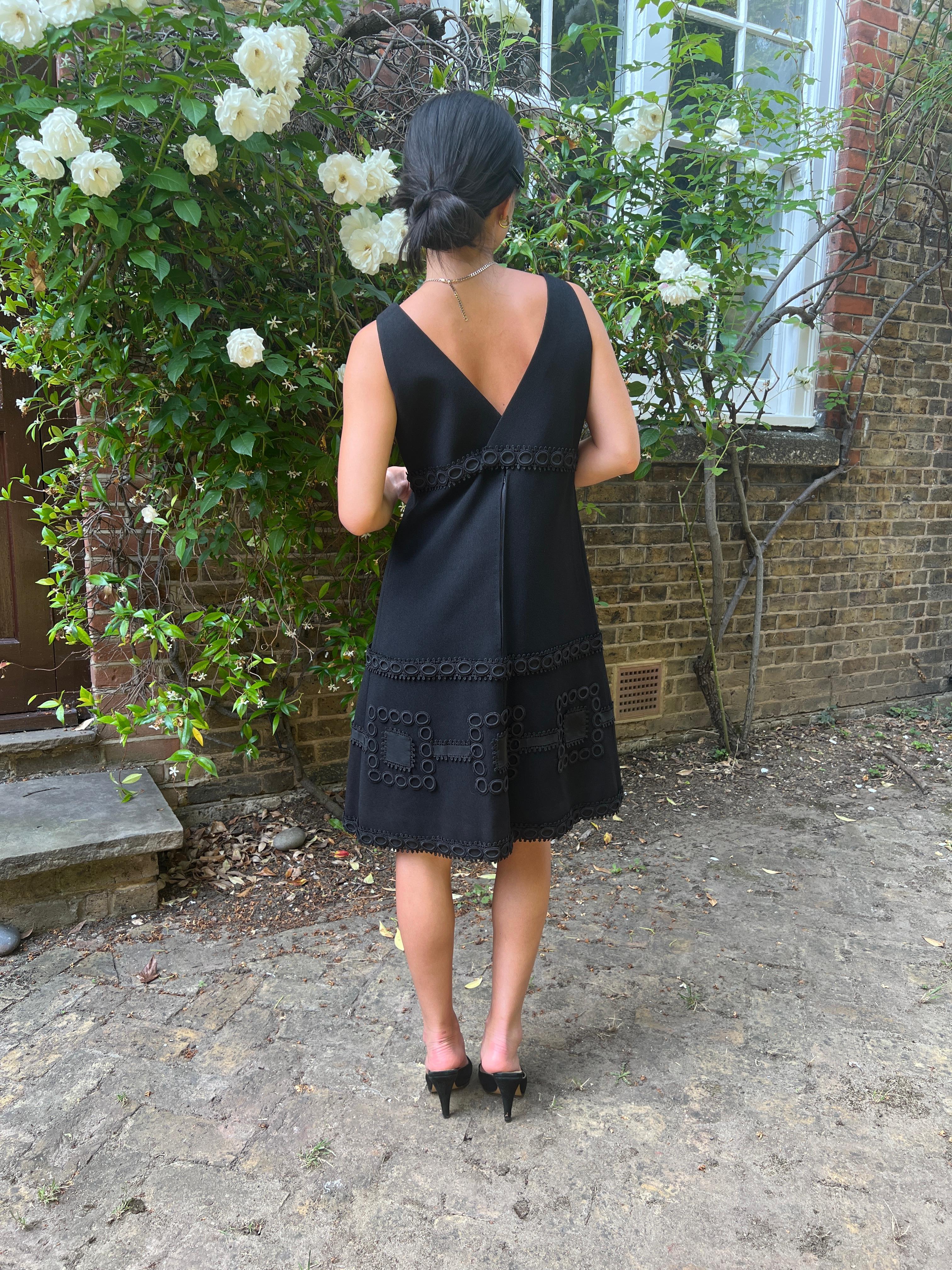 1960s French Couture Simone Mirman Black Dress For Sale 2