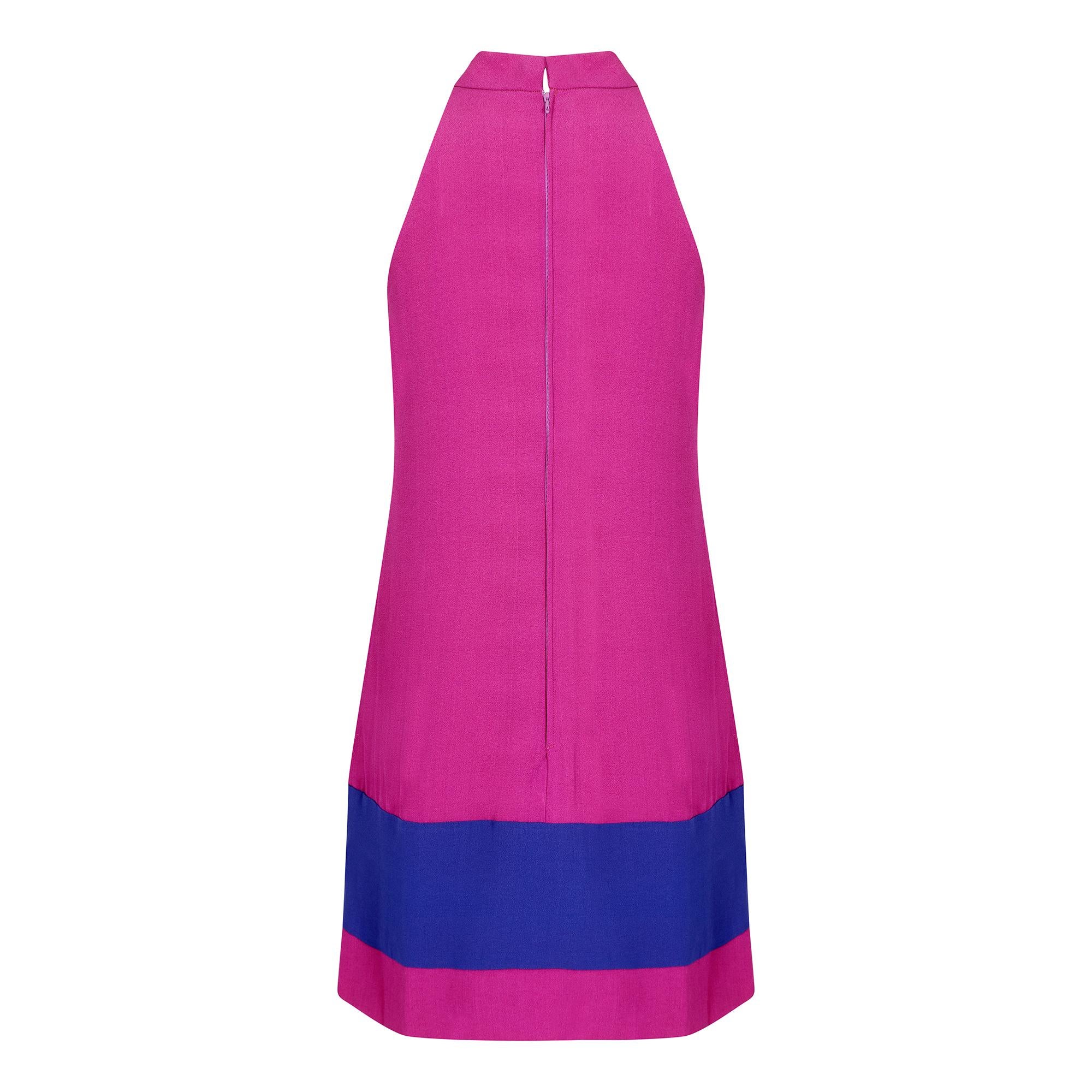 1960s French Crepe Pink & Purple Trapeze Dress In Excellent Condition For Sale In London, GB