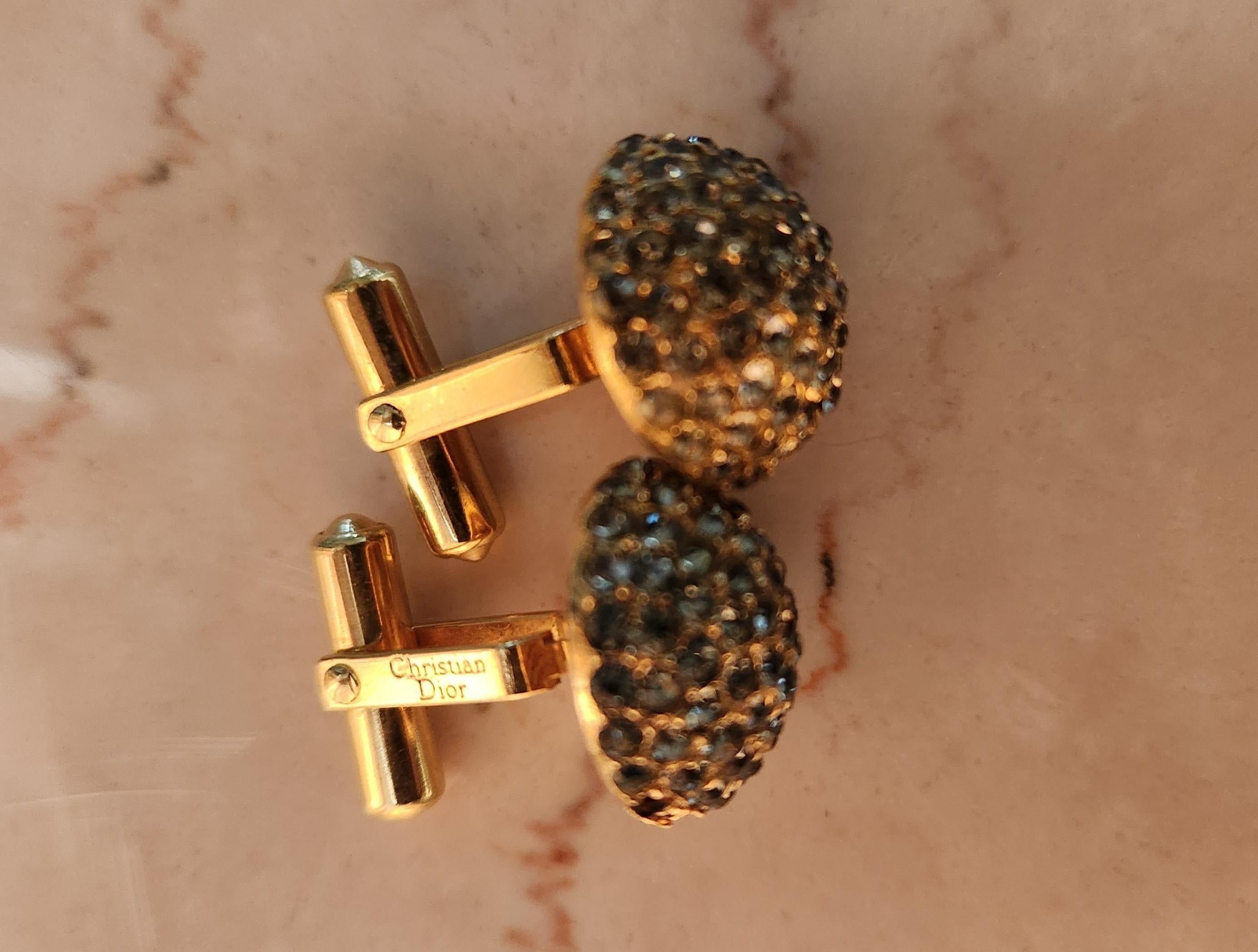 Gemelli da polso francesi anni '60 Vintage Christian Dior Gold Pavé in vendita 1