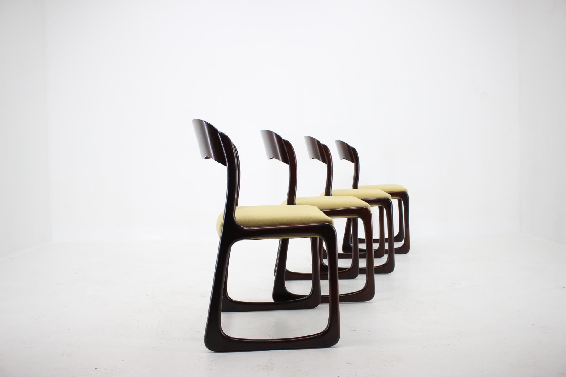 1960s French Emile & Walter Baumann Dining Chairs, Set of 4 In Good Condition In Praha, CZ