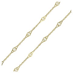 1960s French Filigree 18 Karat Yellow Gold Chain Necklace