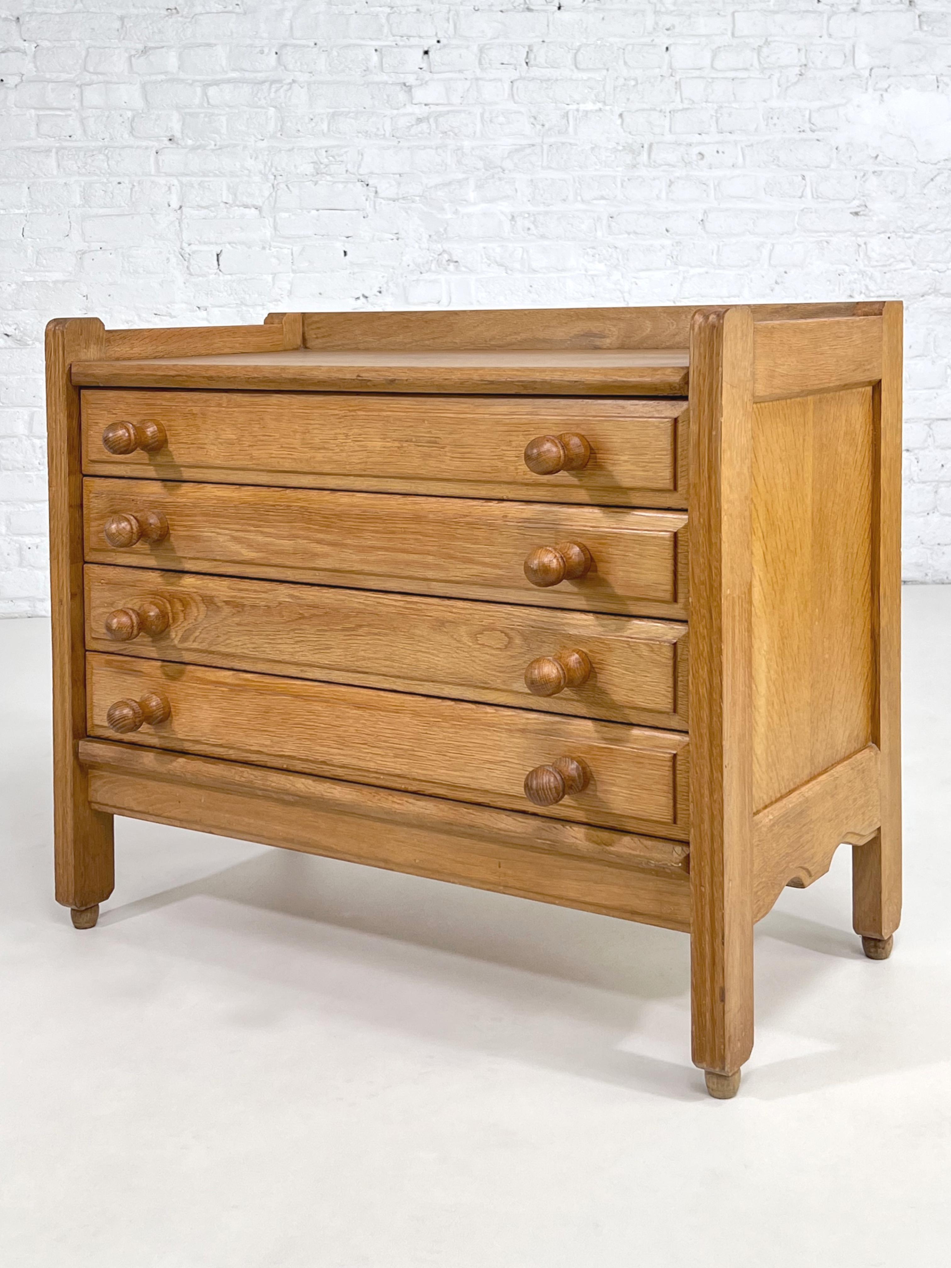 1960s French Guillerme & Chambron Design Oak Wooden Chest Of 4 Drawers.