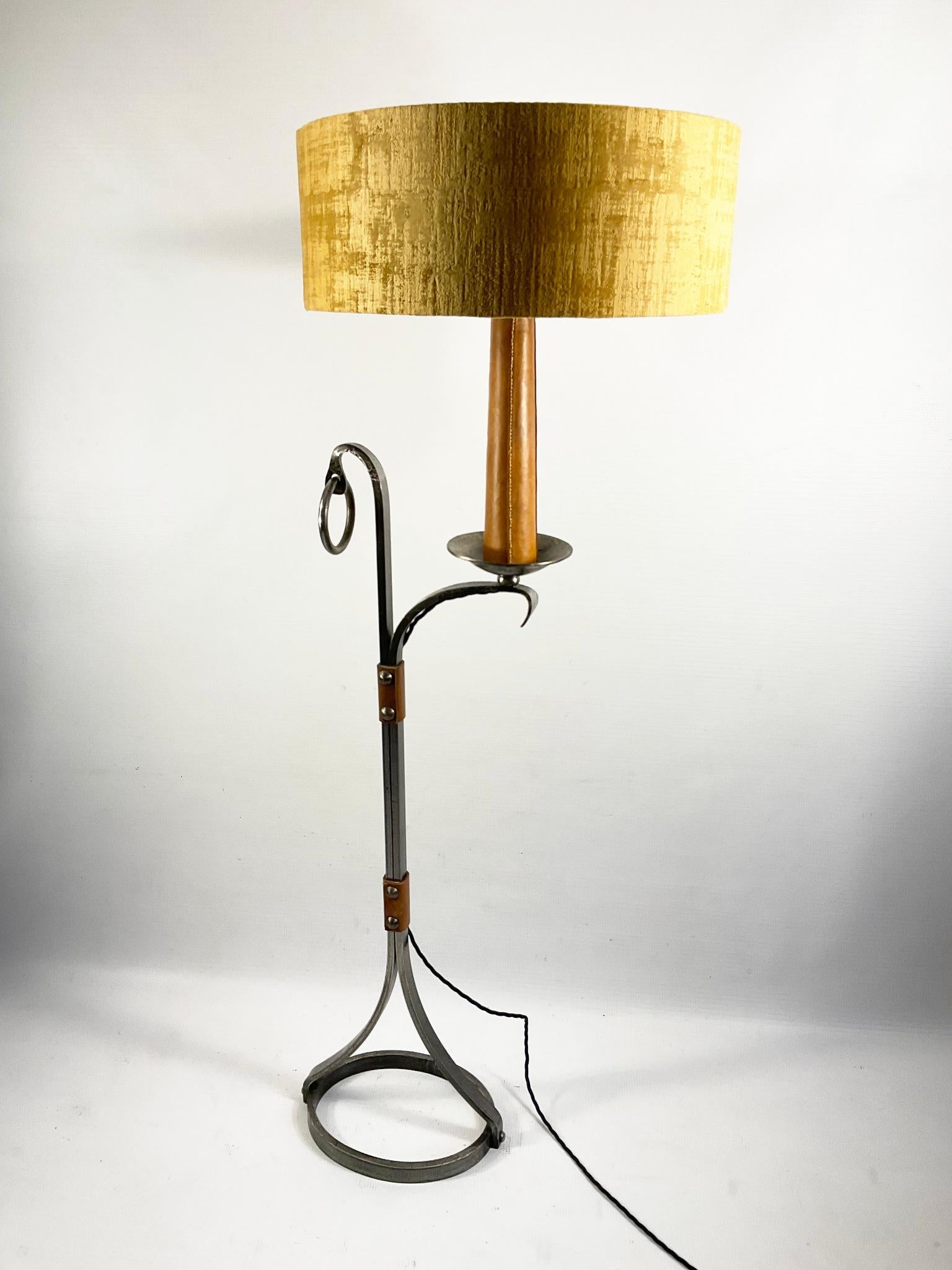 1960s Brutalist Iron Floor Lamp by Jean Pierre Ryckaert for Le Dauphin For Sale 6