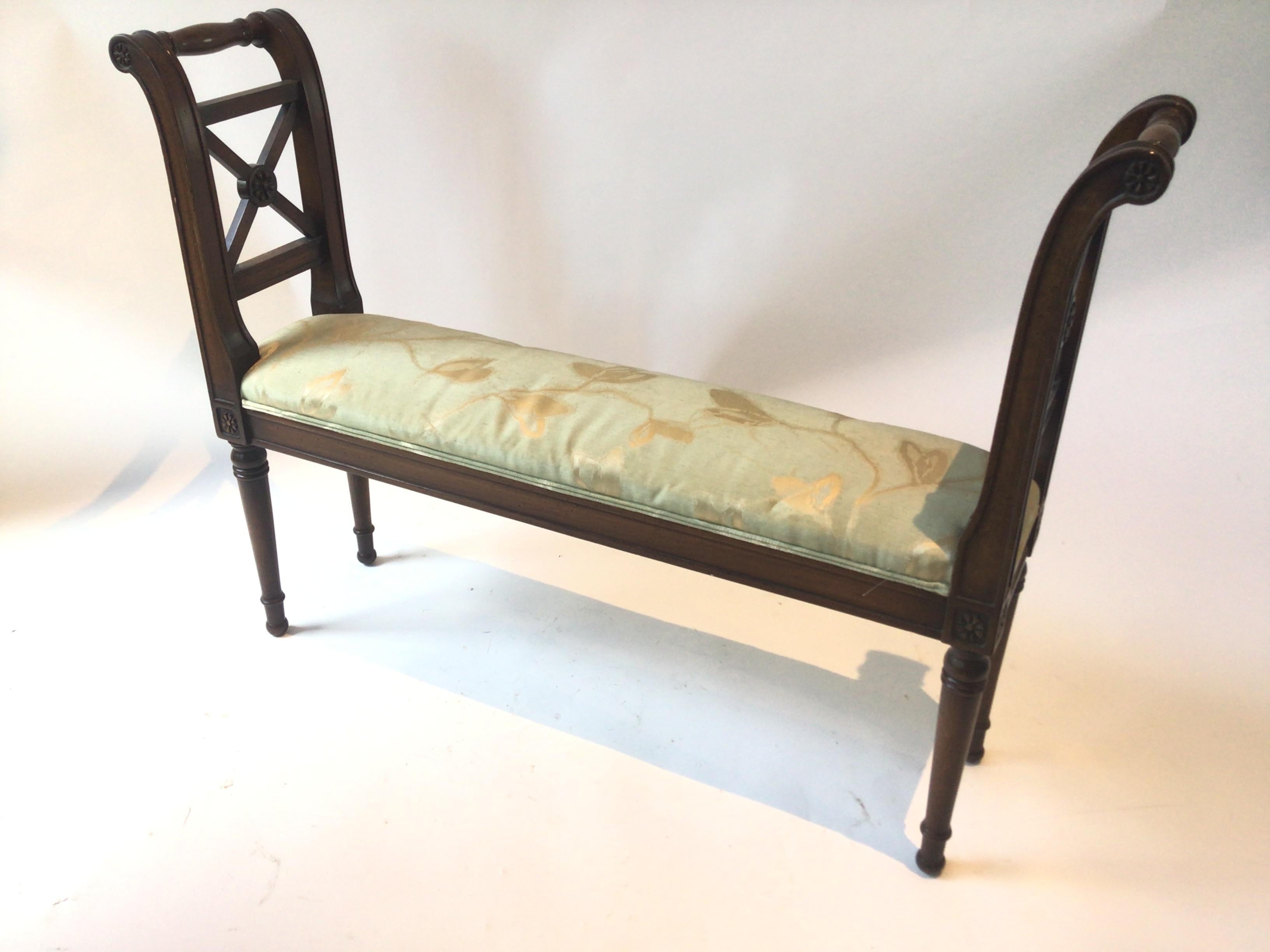 1960s Narrow Louis XVI French bench. Needs reupholstering. 
Can also be shipped via UPS.