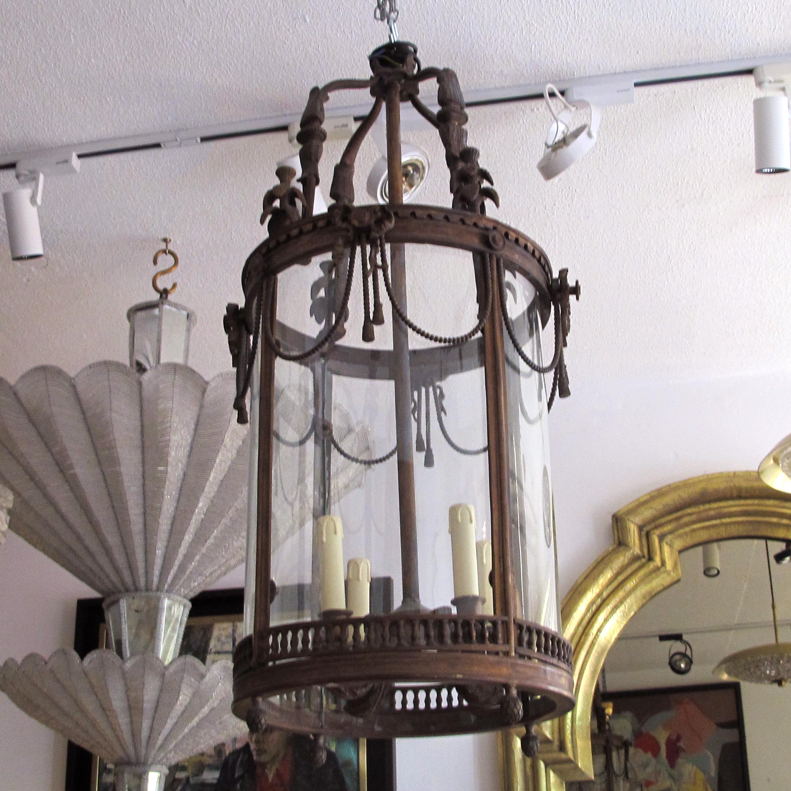 1960s French Louis XVI Style Bronze Lantern with Curved Glass  For Sale 4