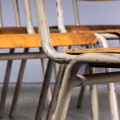 Chaises empilables à cadre métallique françaises des années 1960 - Chaises de salle à manger - Lot de huit
