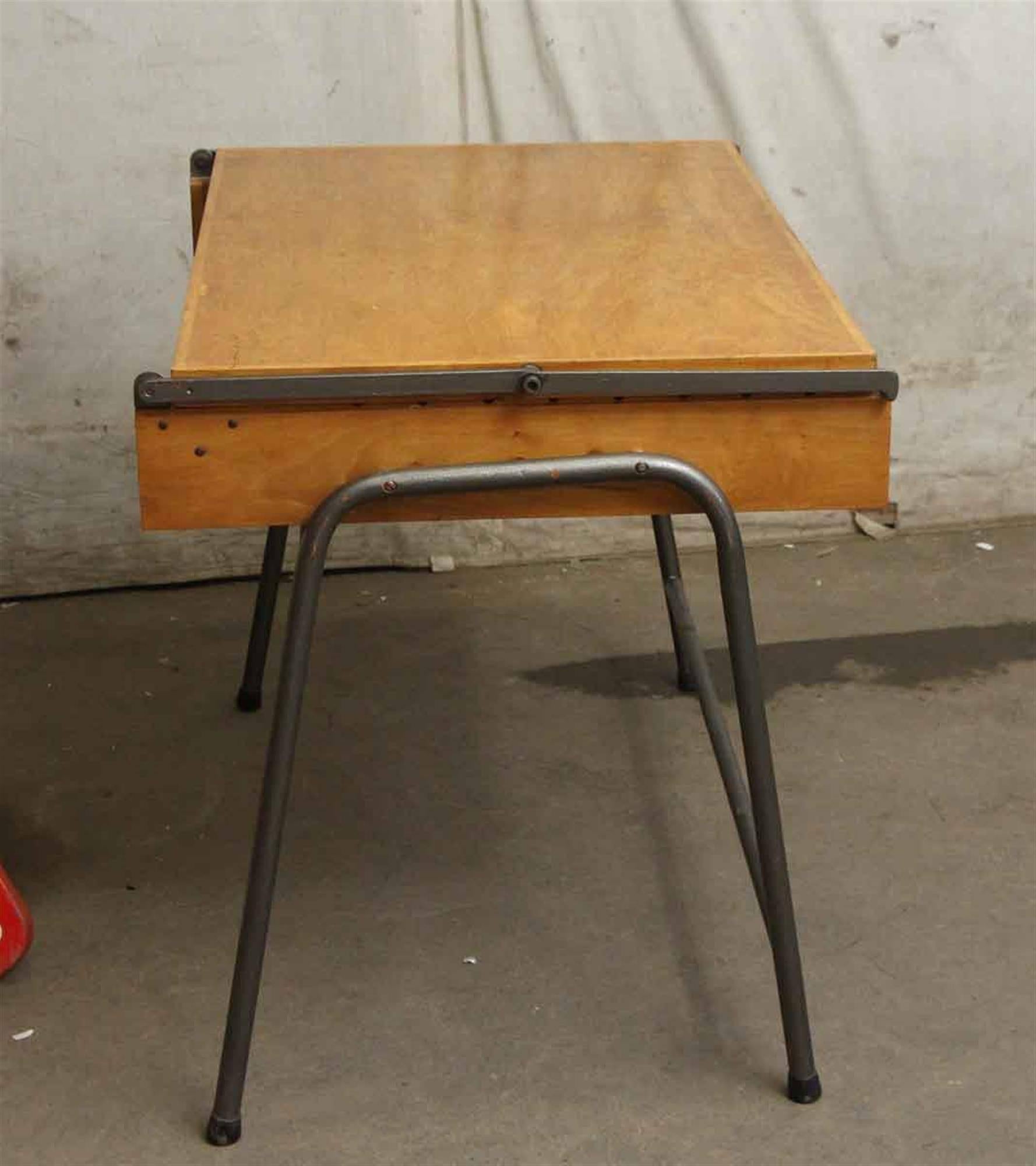 1960s French Mid-Century Modern Adjustable Drafting Table Desk In Excellent Condition In New York, NY