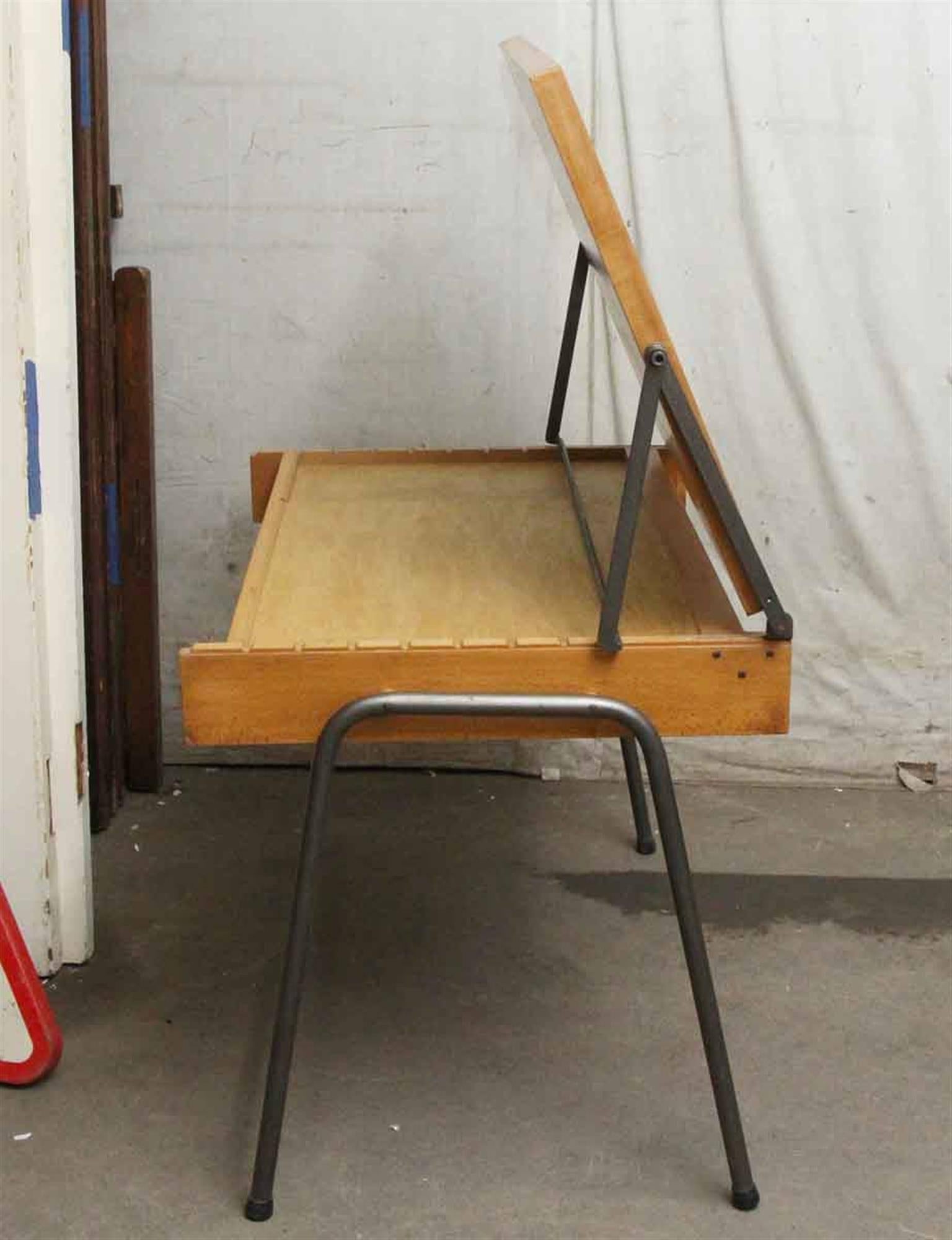 Mid-20th Century 1960s French Mid-Century Modern Adjustable Drafting Table Desk