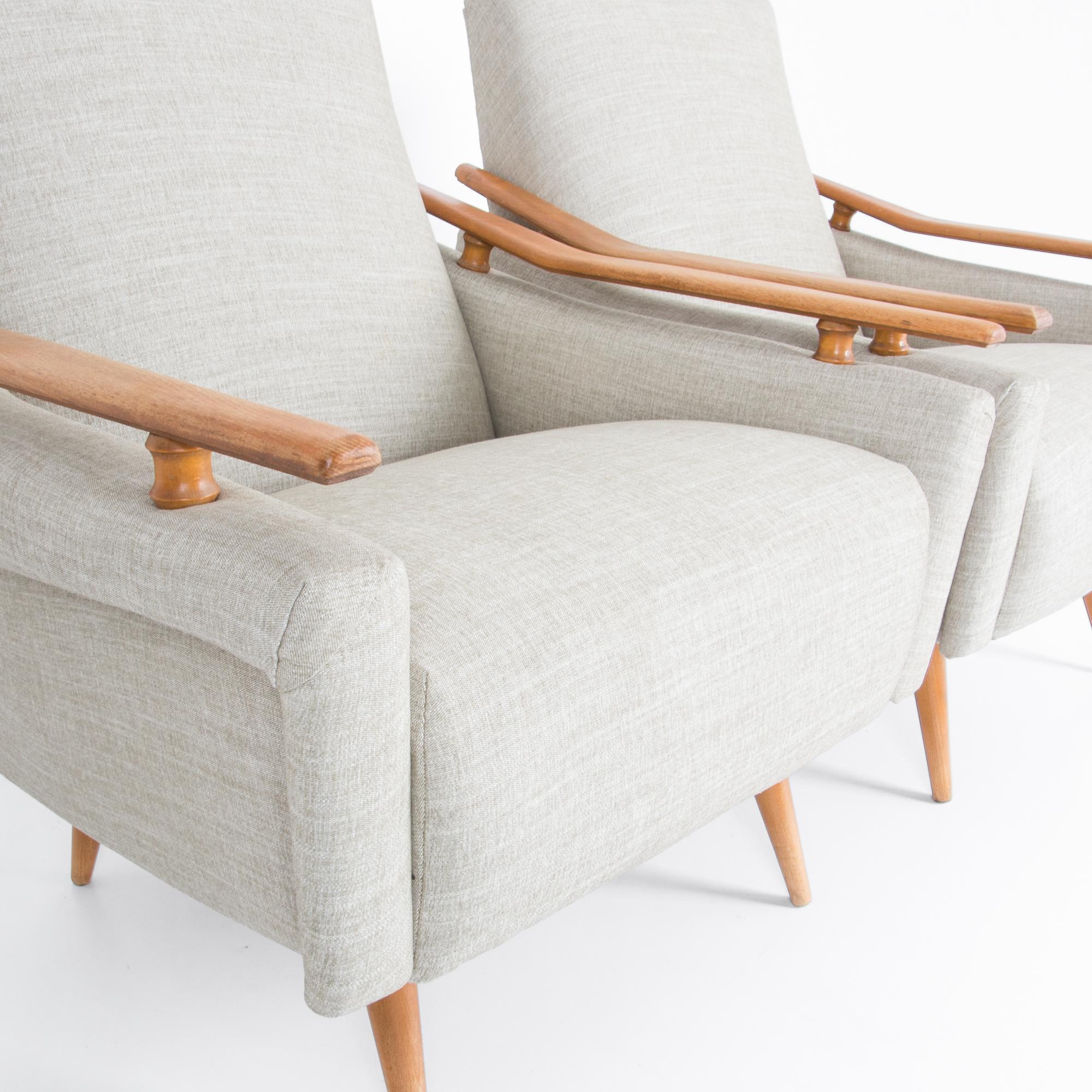 1960s French Mid-Century Modern Armchairs, a Pair 4