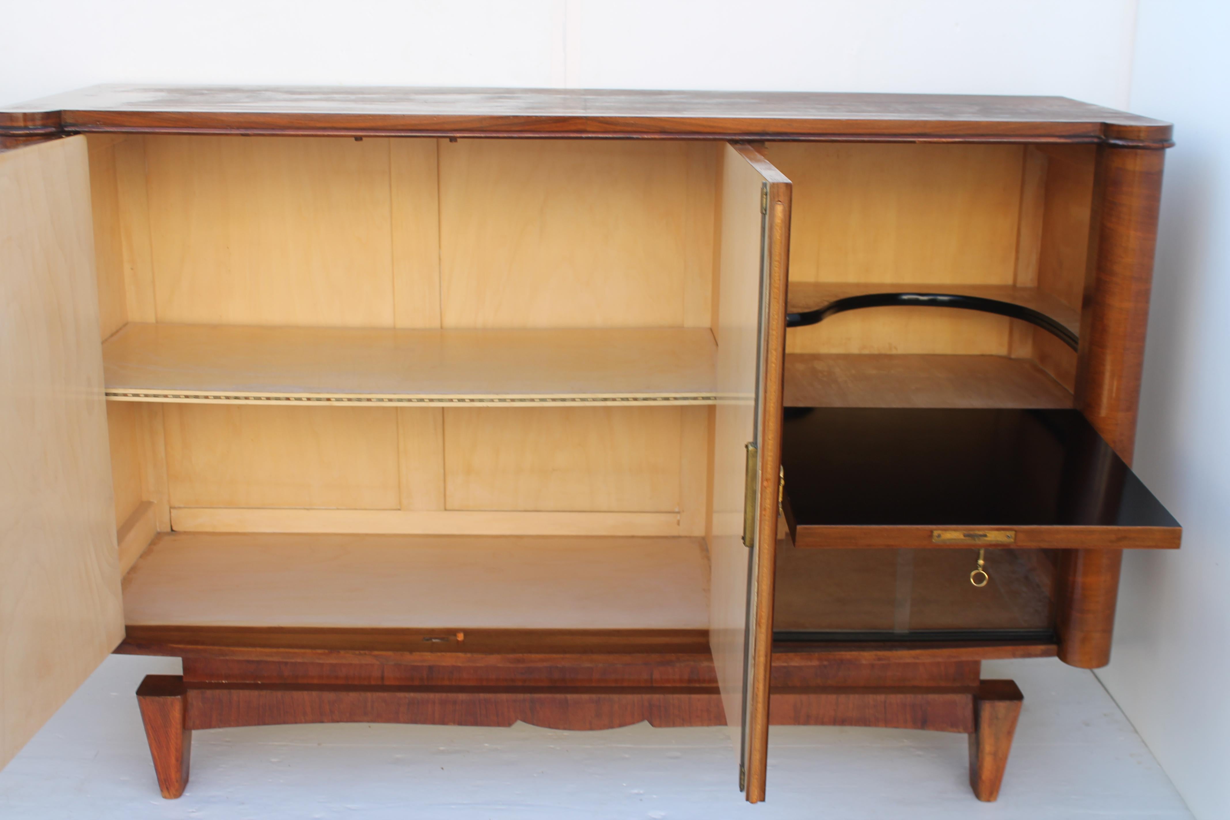 1960's French Modern - Blonde Toned Buffet/ Sideboard/ Credenza/ Dry Bar For Sale 5