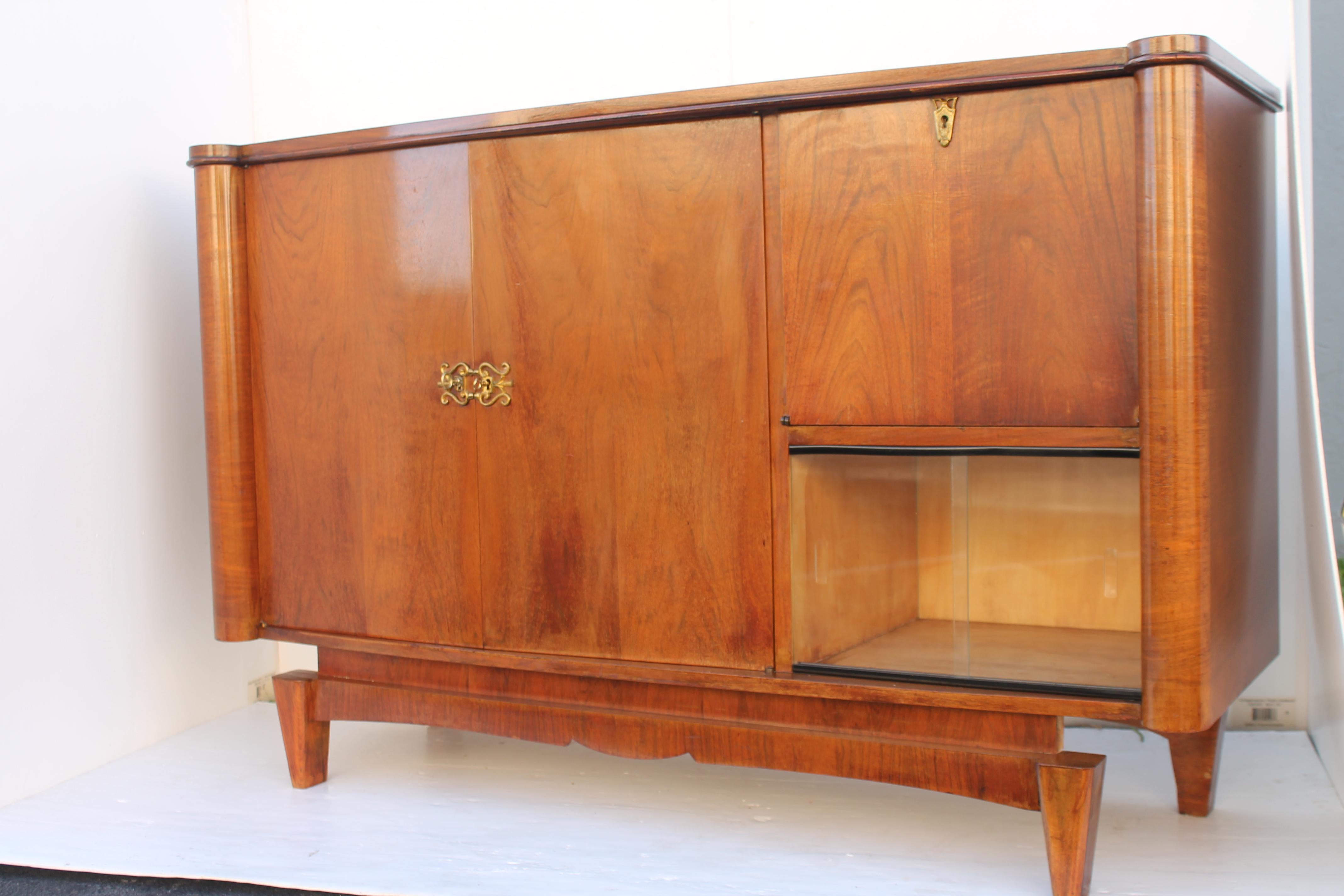 Mid-20th Century 1960's French Modern - Blonde Toned Buffet/ Sideboard/ Credenza/ Dry Bar For Sale