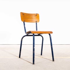 1960's French Mullca Einfache Blaue Stapel-Esszimmerstühle
