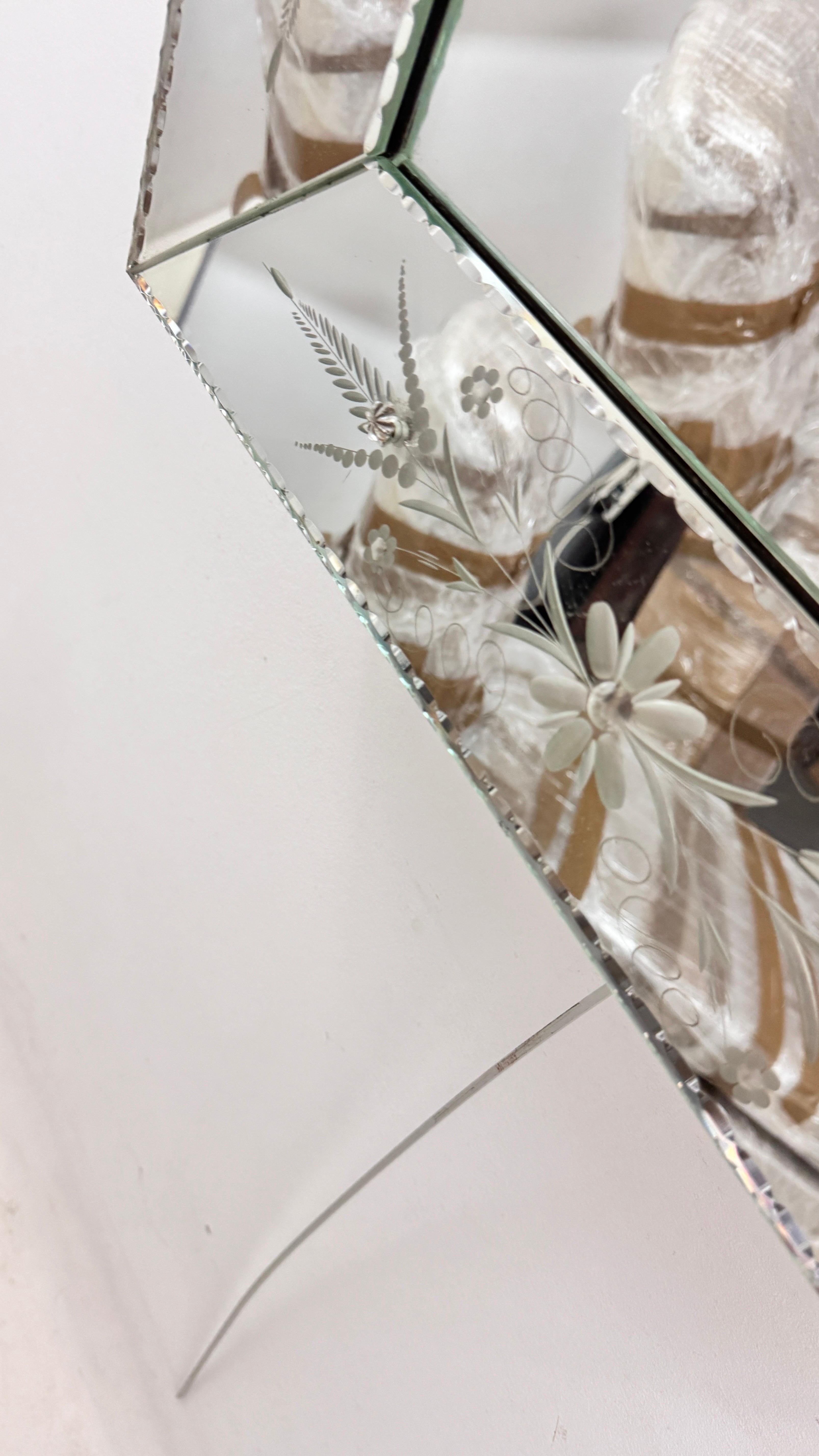 1960s French Multi-Surface Glass Mirror with Beveled Floral Decorations 2