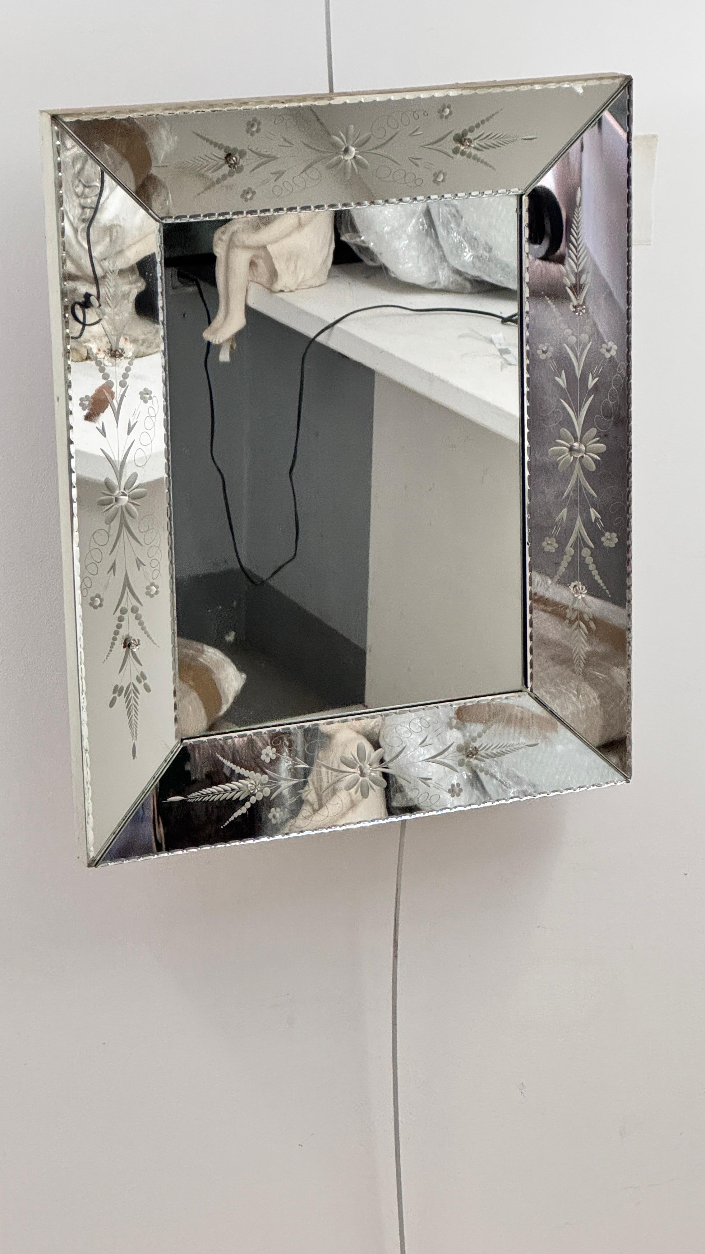 1960s French Multi-Surface Glass Mirror with Beveled Floral Decorations 5
