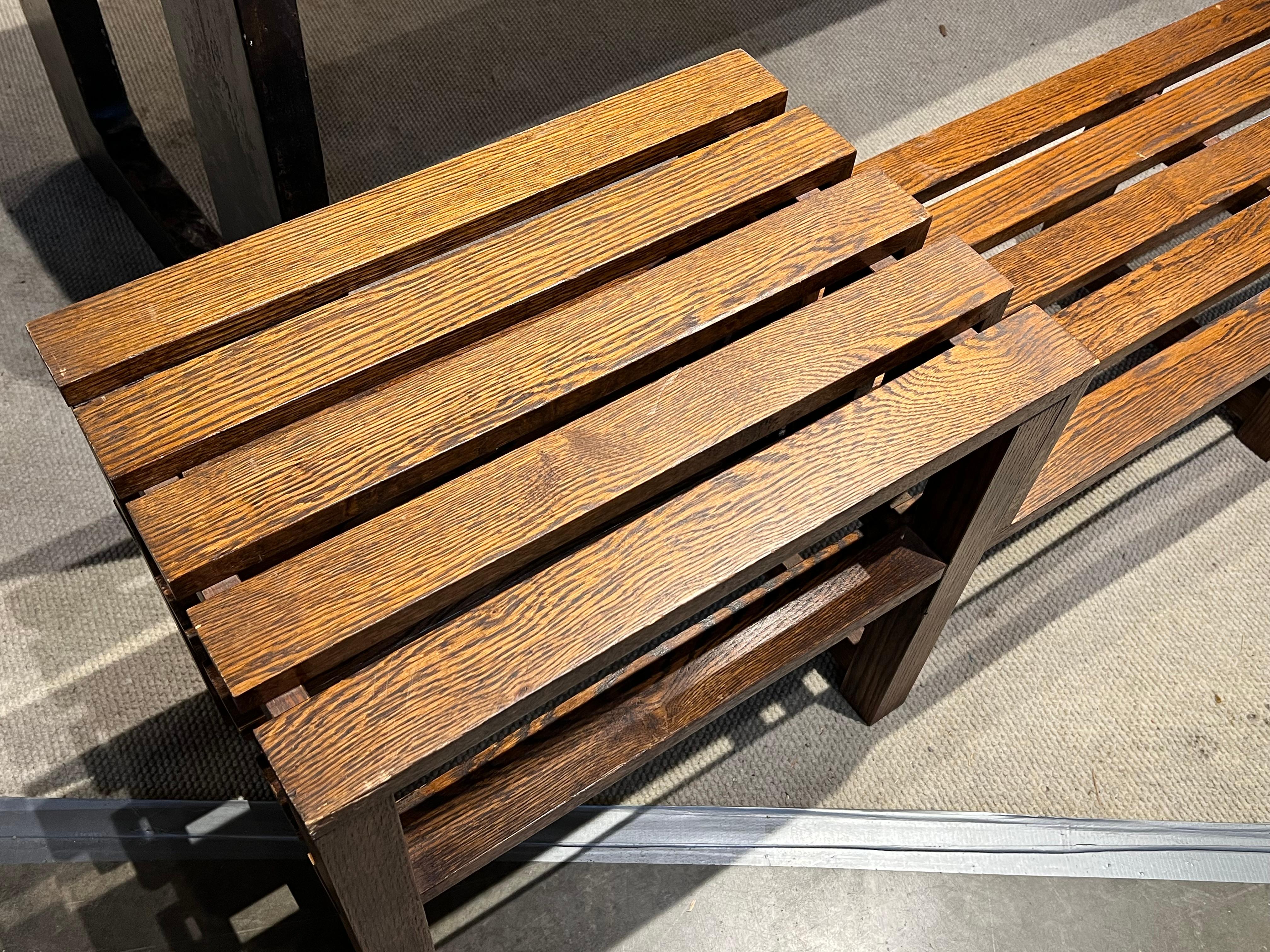 1960’s French Oak Bench  In Good Condition For Sale In Chicago, IL