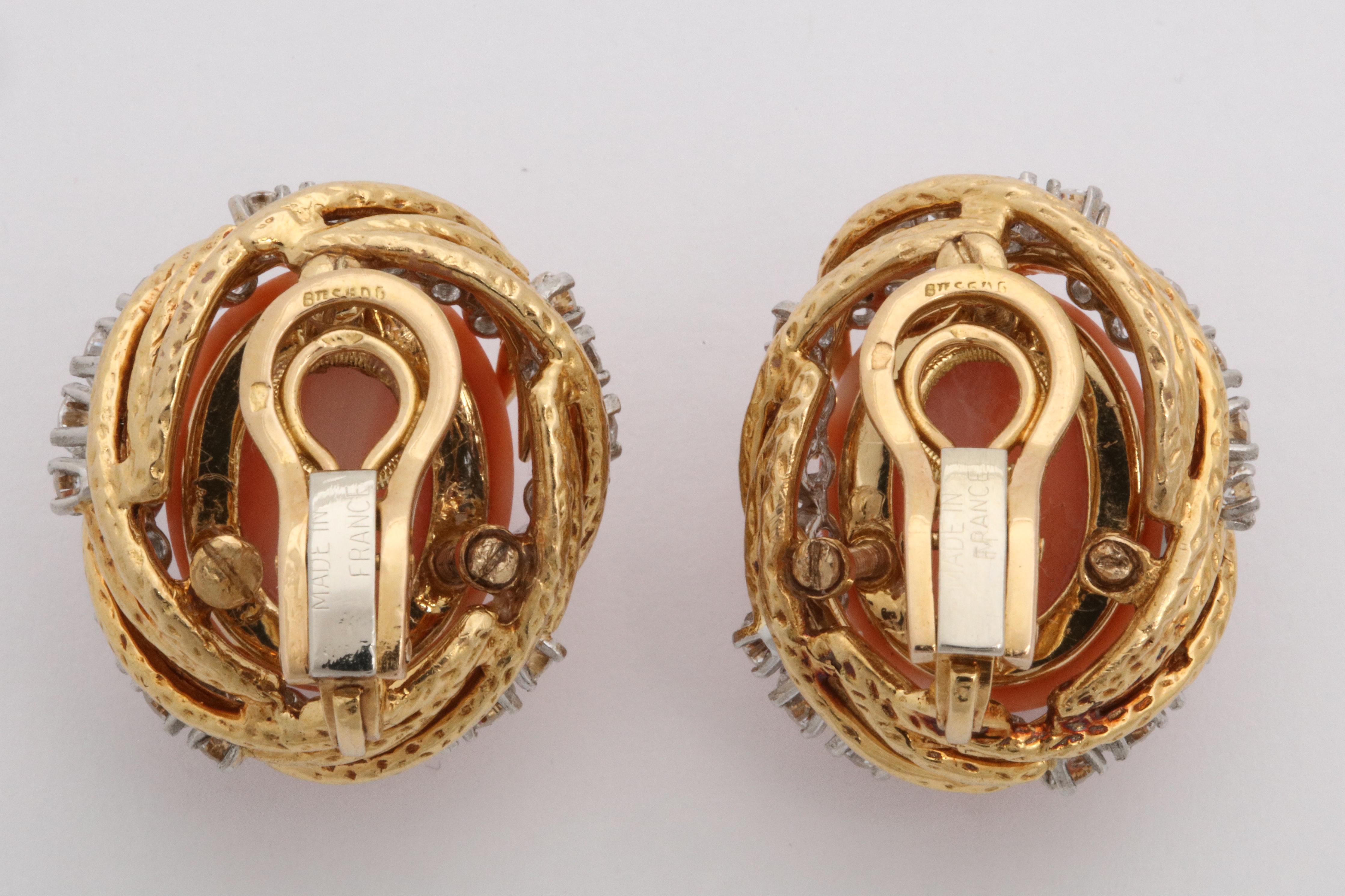 Women's 1960s, French, Oval Cabochon Coral with Diamonds Textured Gold Swirl Earclips