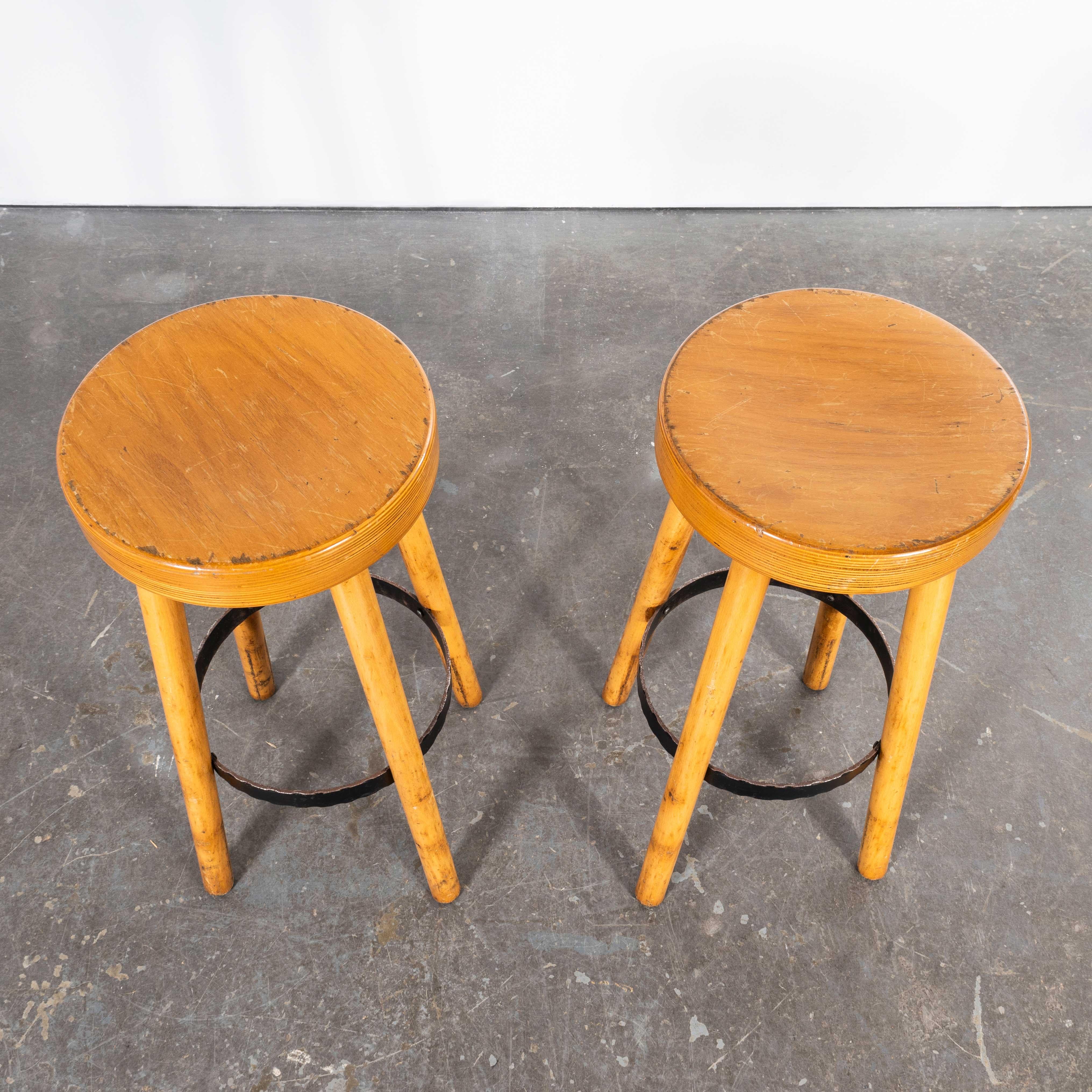 1960's French Pair Of Tall Bar Stools - Blonde In Good Condition For Sale In Hook, Hampshire