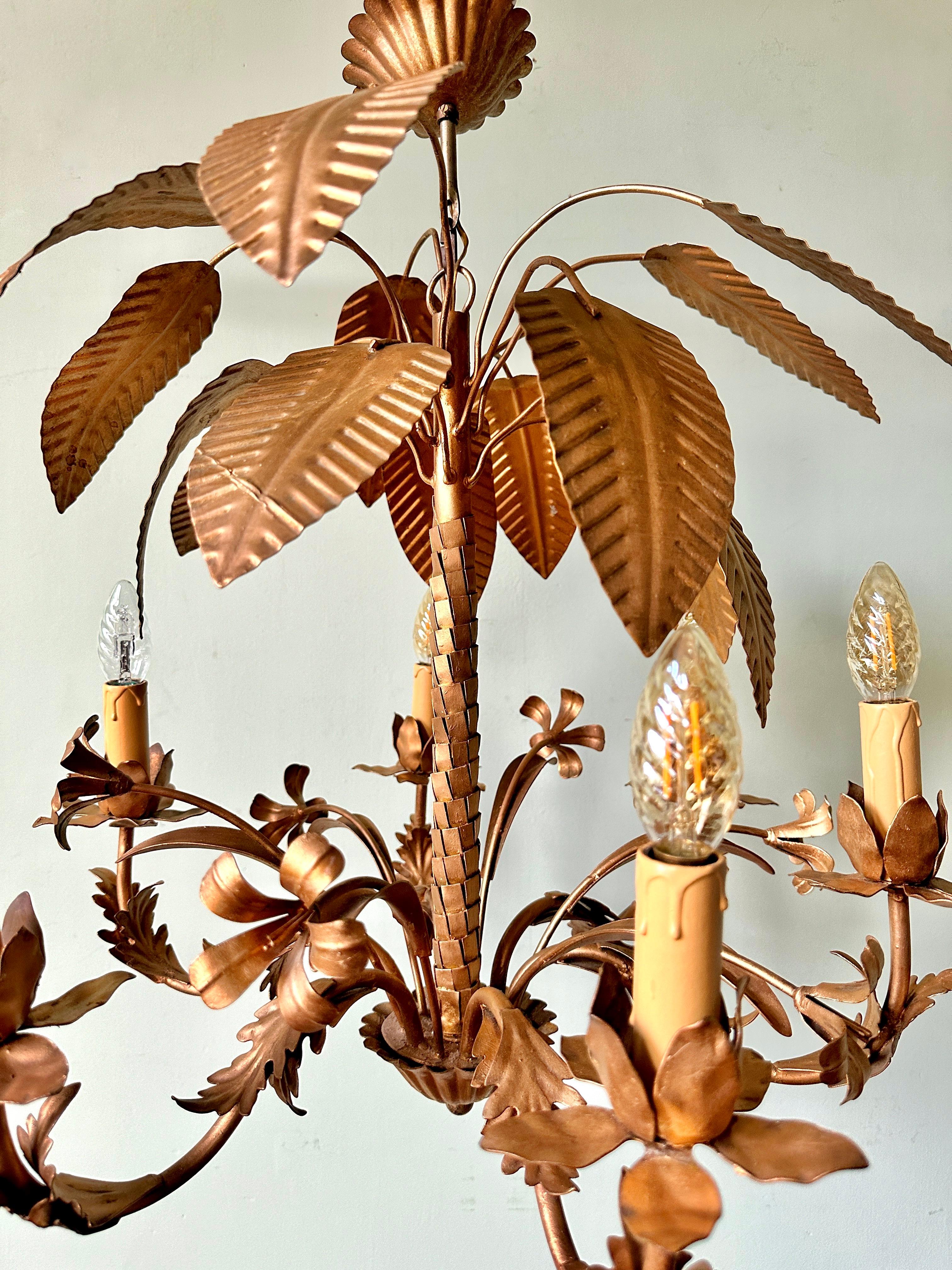 Mid-20th Century 1960s French Palm Tole Toleware Chandelier For Sale
