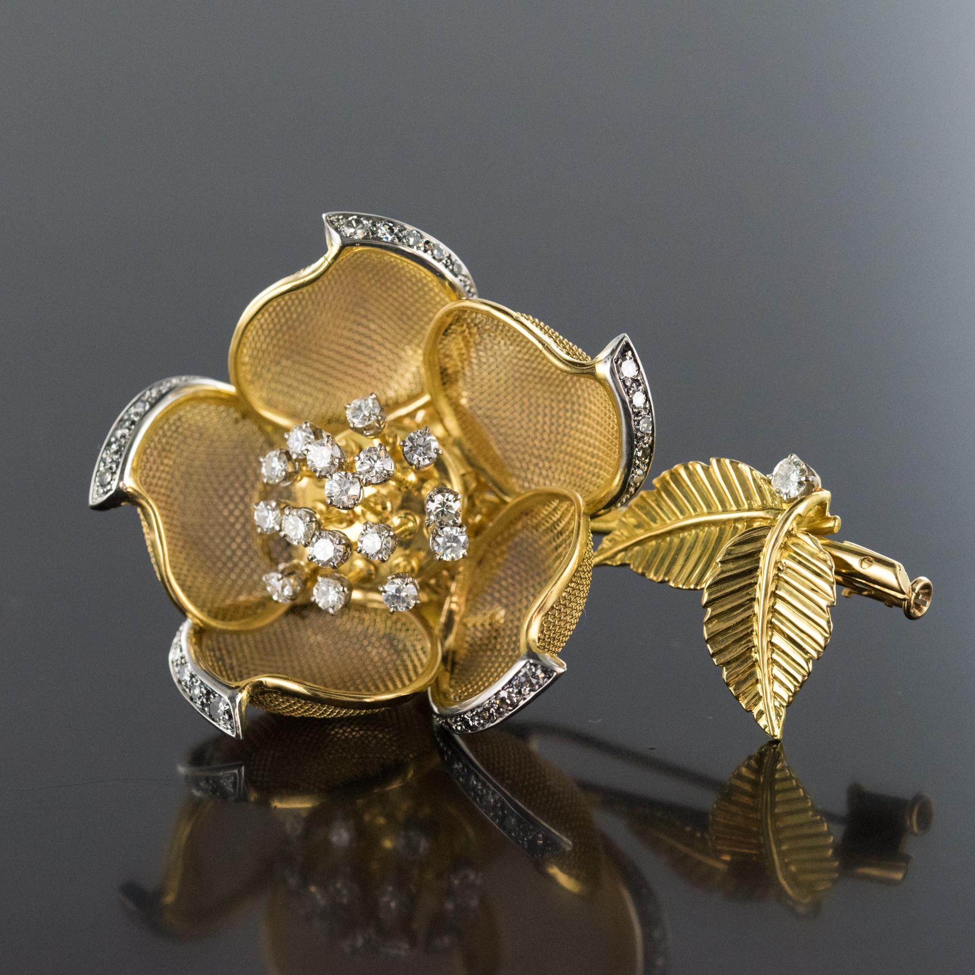 1960s French Retro Rose Shape Articulated Diamond Yellow Gold Brooch 6