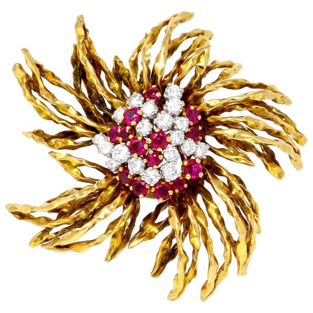 1960s French Ruby and Diamond Brooch in 18 Karat Yellow Gold