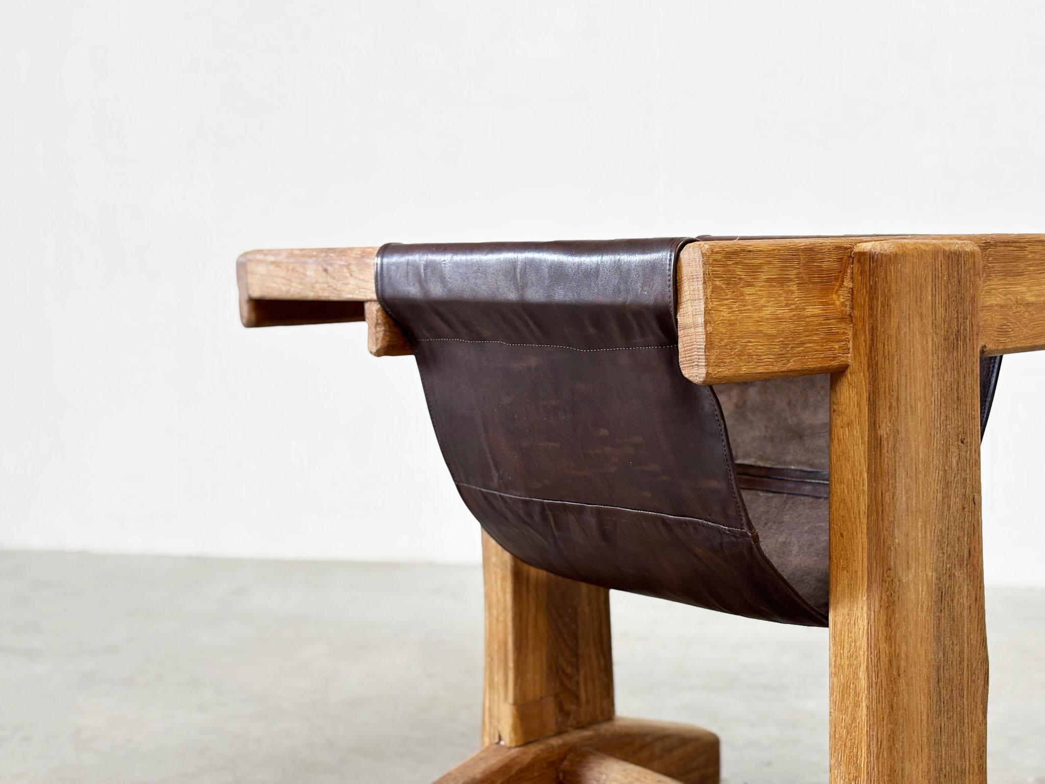 Table d'appoint française des années 1960 en vente 3