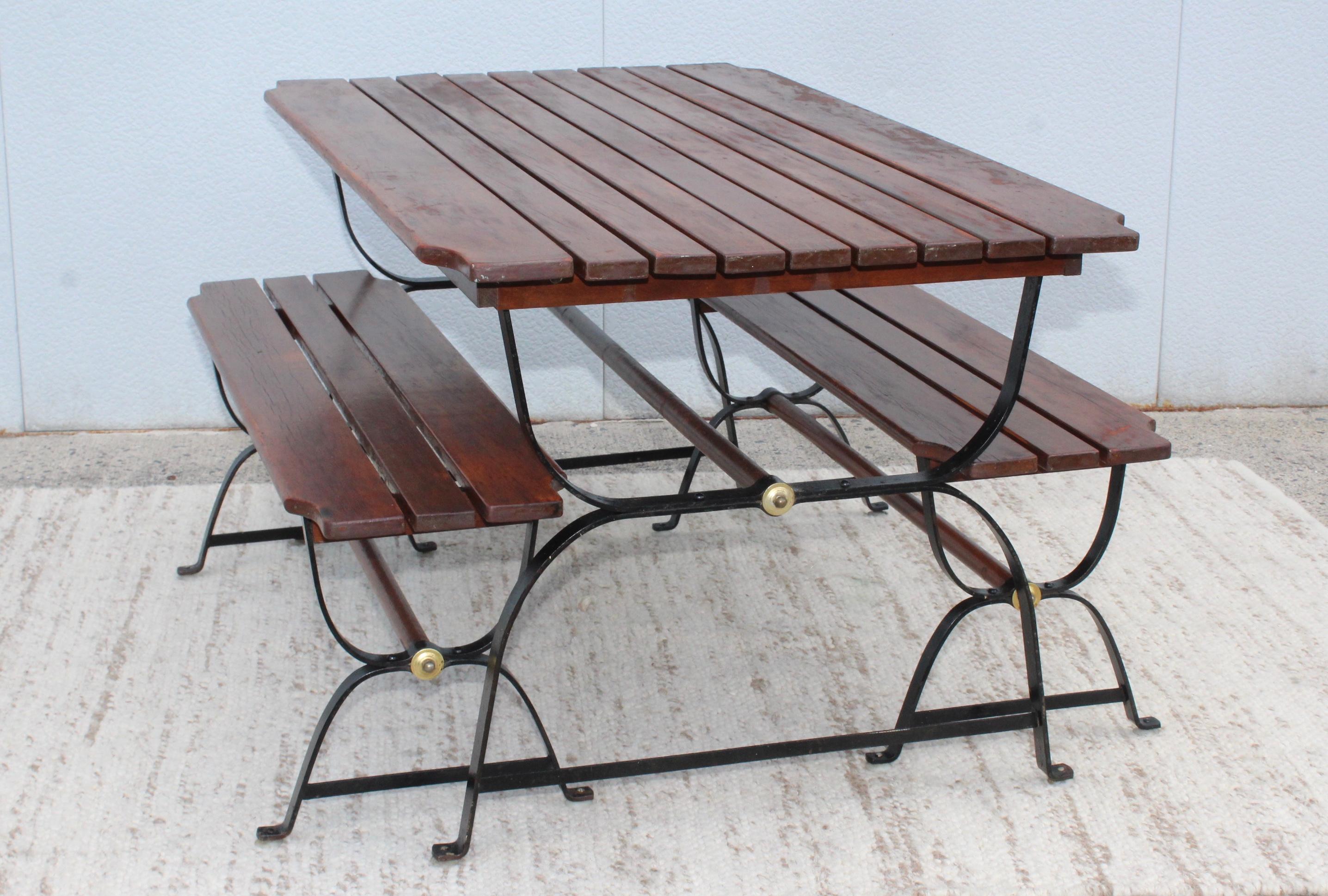 1960s French Style Dining Table with Nesting Benches In Good Condition In New York, NY