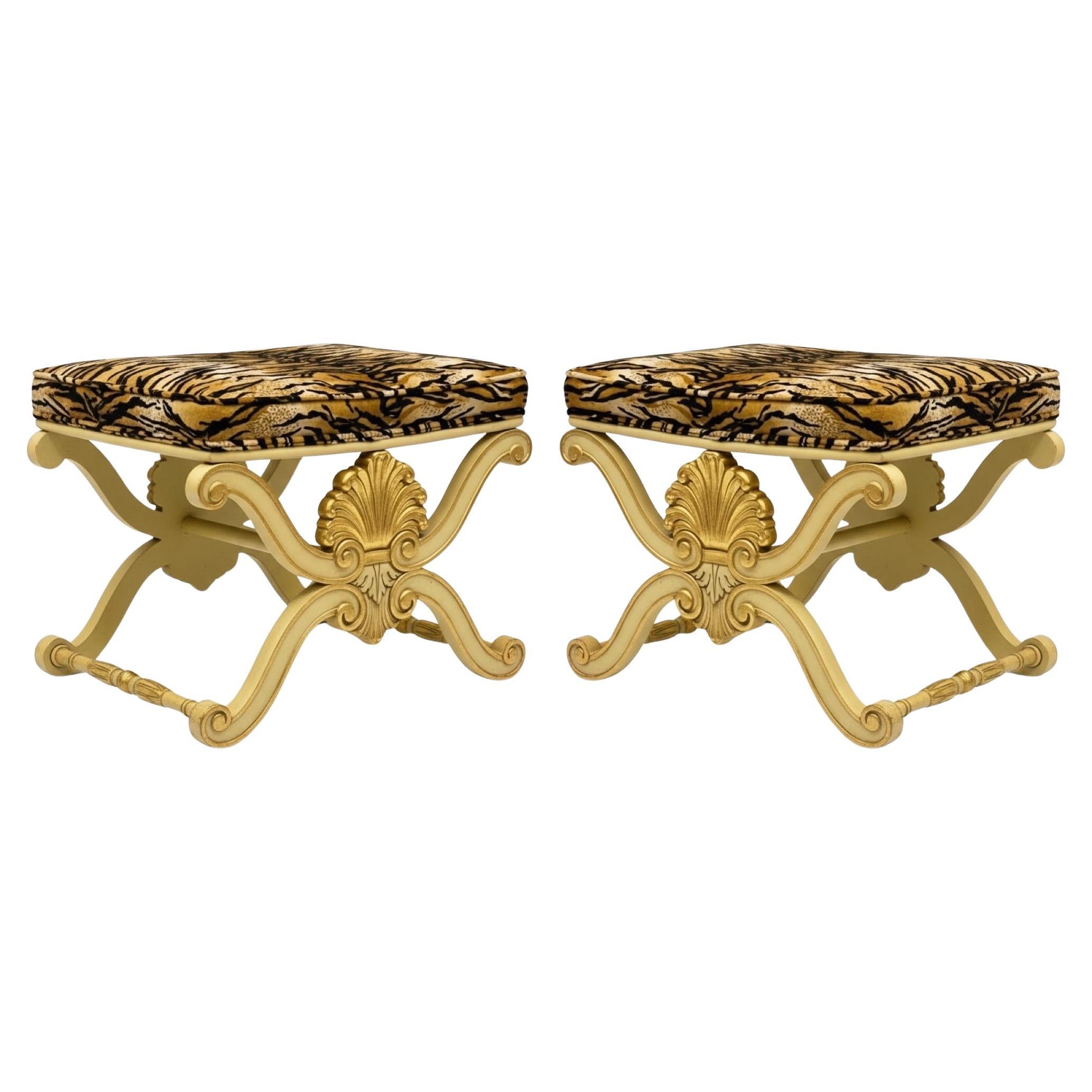 Panche a X dorate in stile francese degli anni 
60 di Karges in velluto tigrato - Coppia in vendita