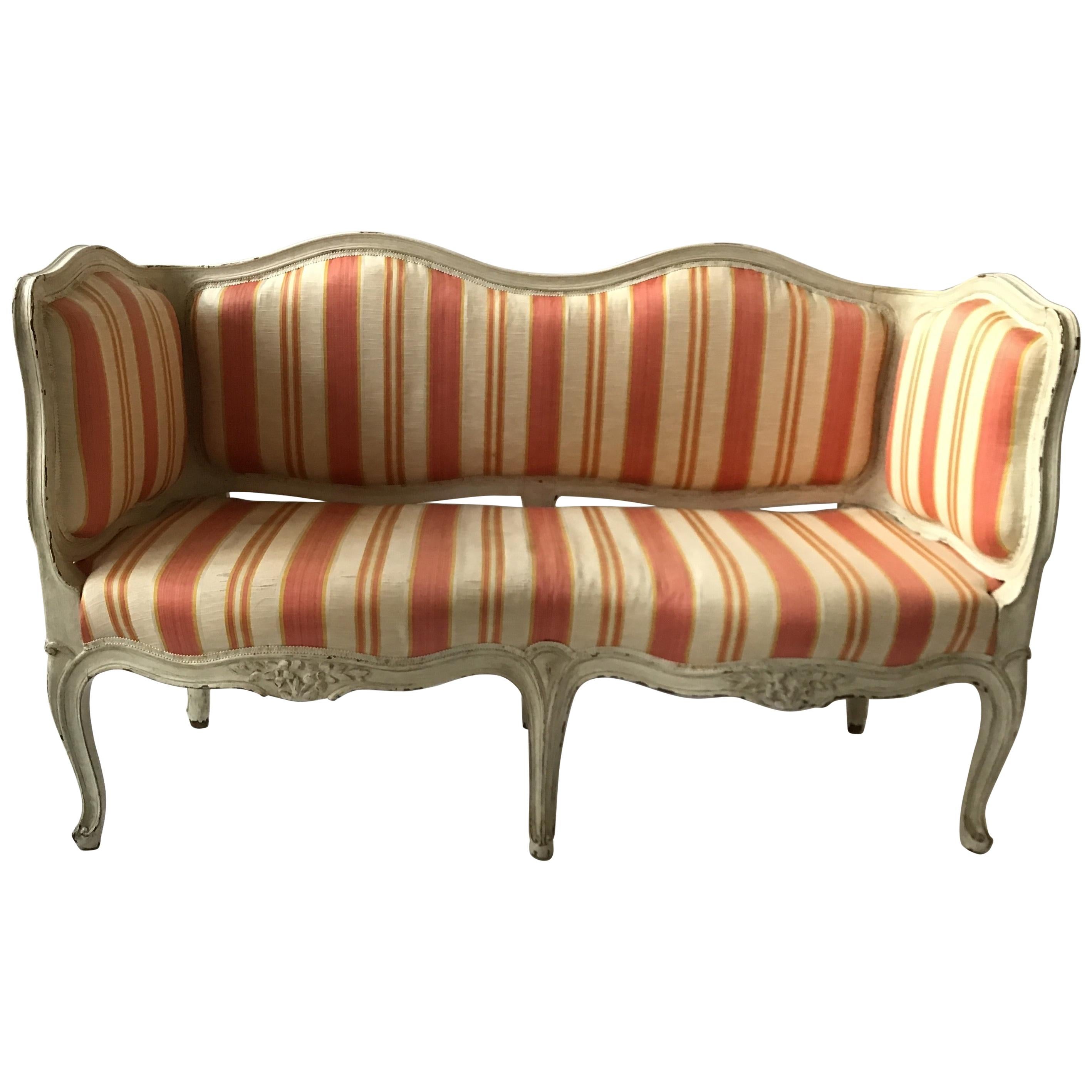 Louis XV.-Hohe Beistellbank/Sessel im französischen Stil der 1960er Jahre im Angebot