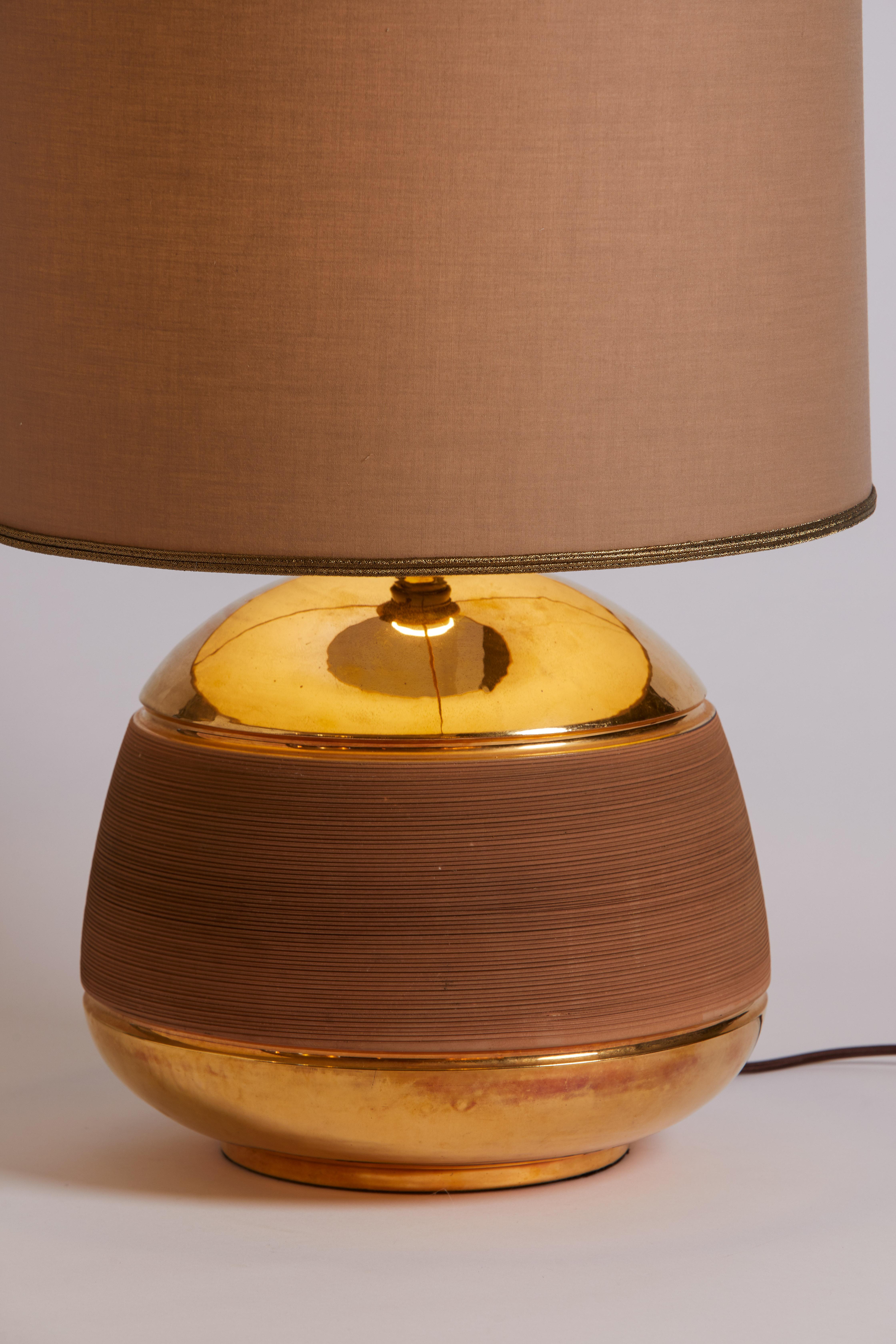 1960s French Terracotta and Brass Pottery Lamp In Good Condition In Aspen, CO