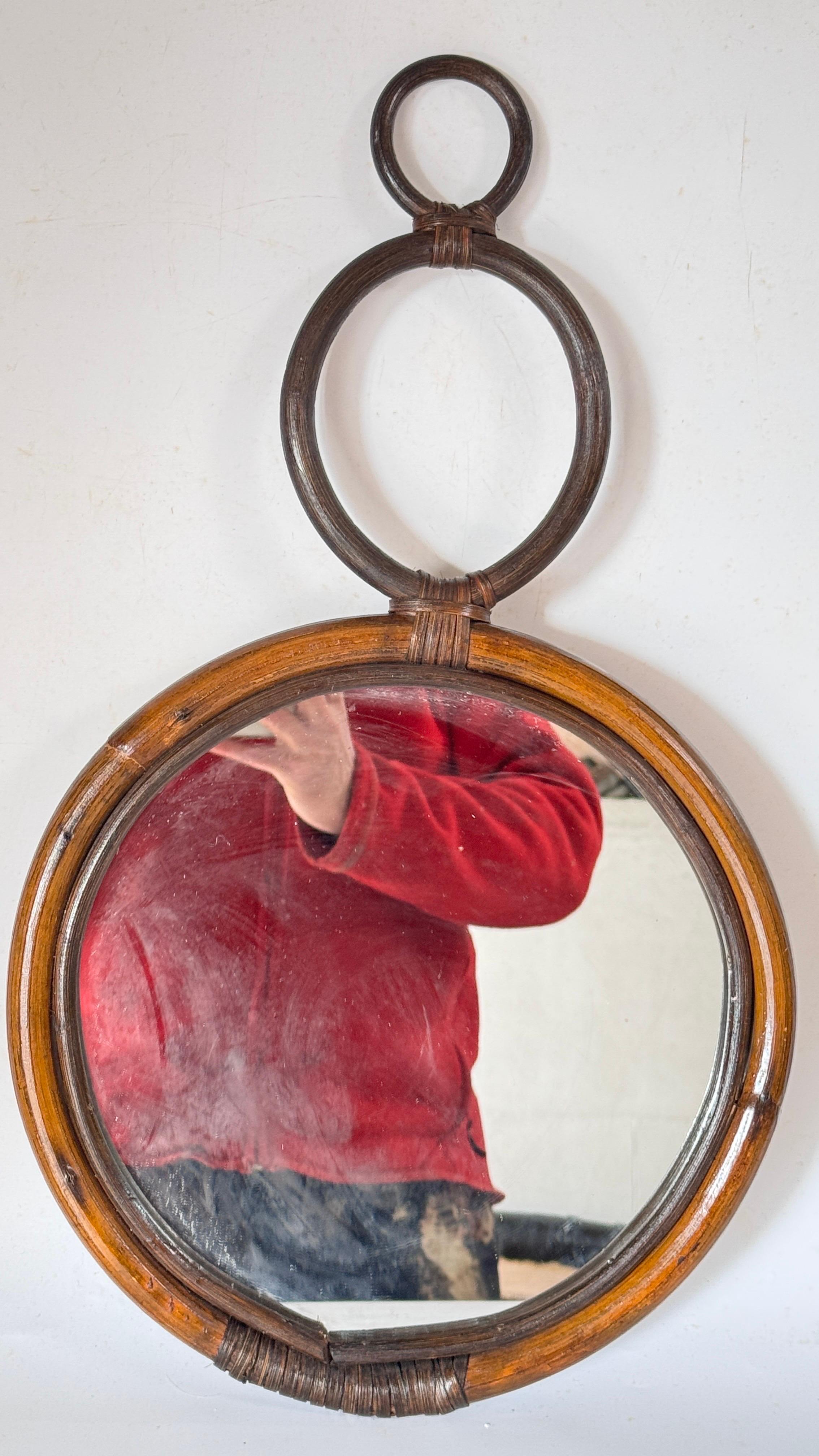 Miroir médaillon à trois cercles, rotin, style provincial français des années 1960 en vente 6