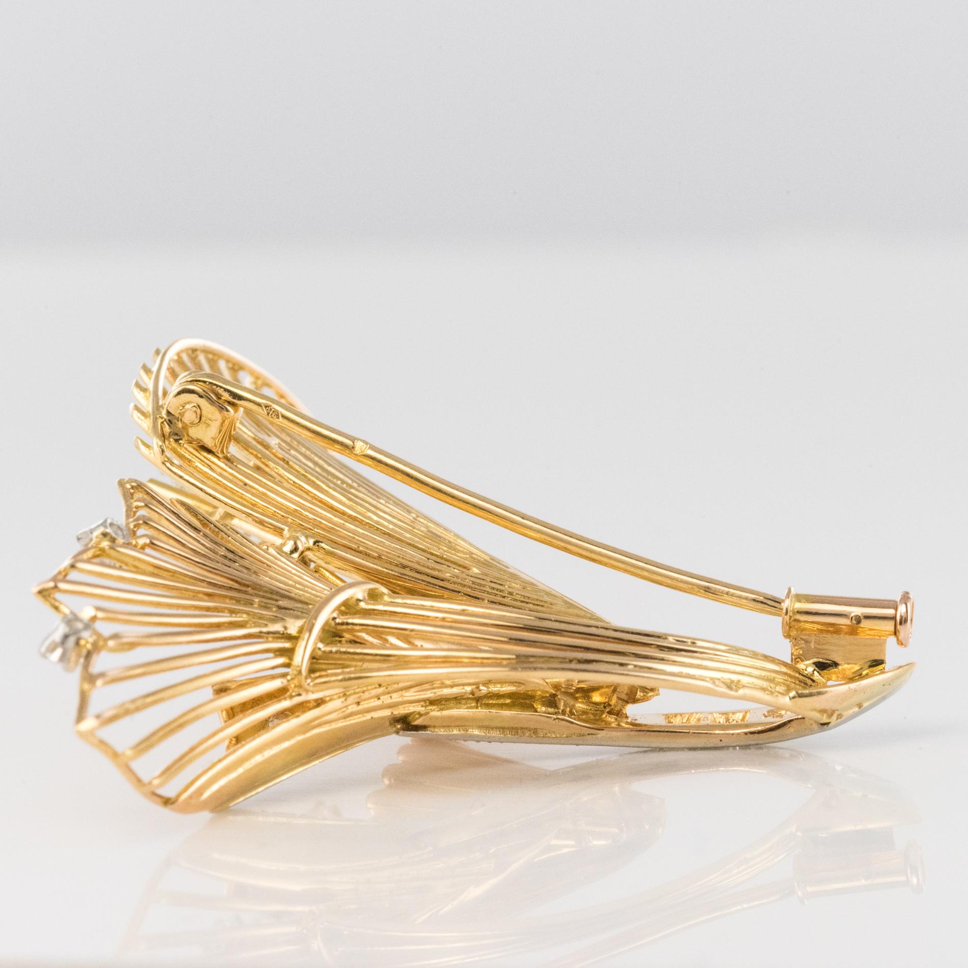 Women's 1960s French Vintage Diamond 18 Karat Yellow Gold Brooch