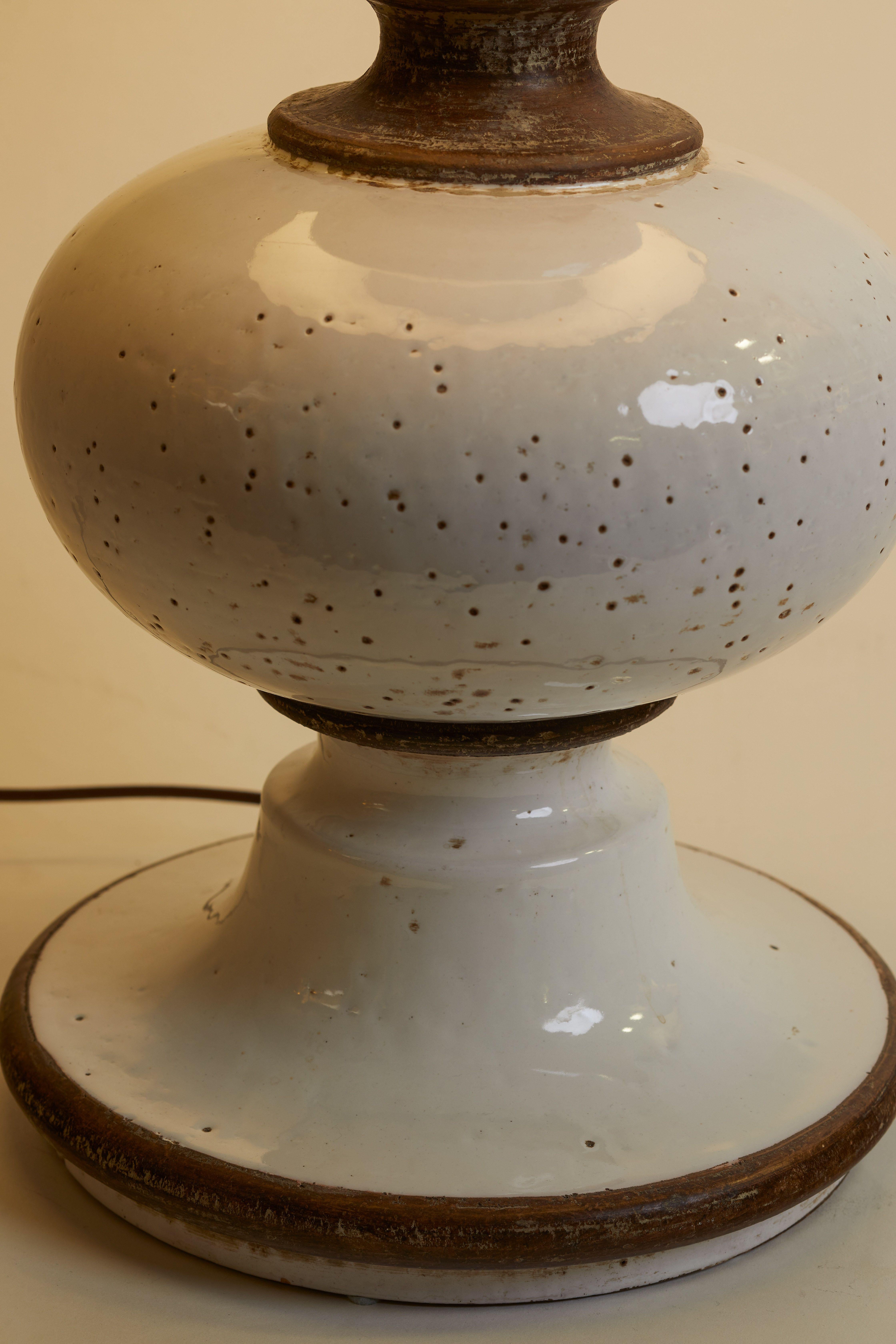 1960s French White Glaze Pottery Lamp with Brown Accents and Custom Lampshade In Good Condition In Aspen, CO